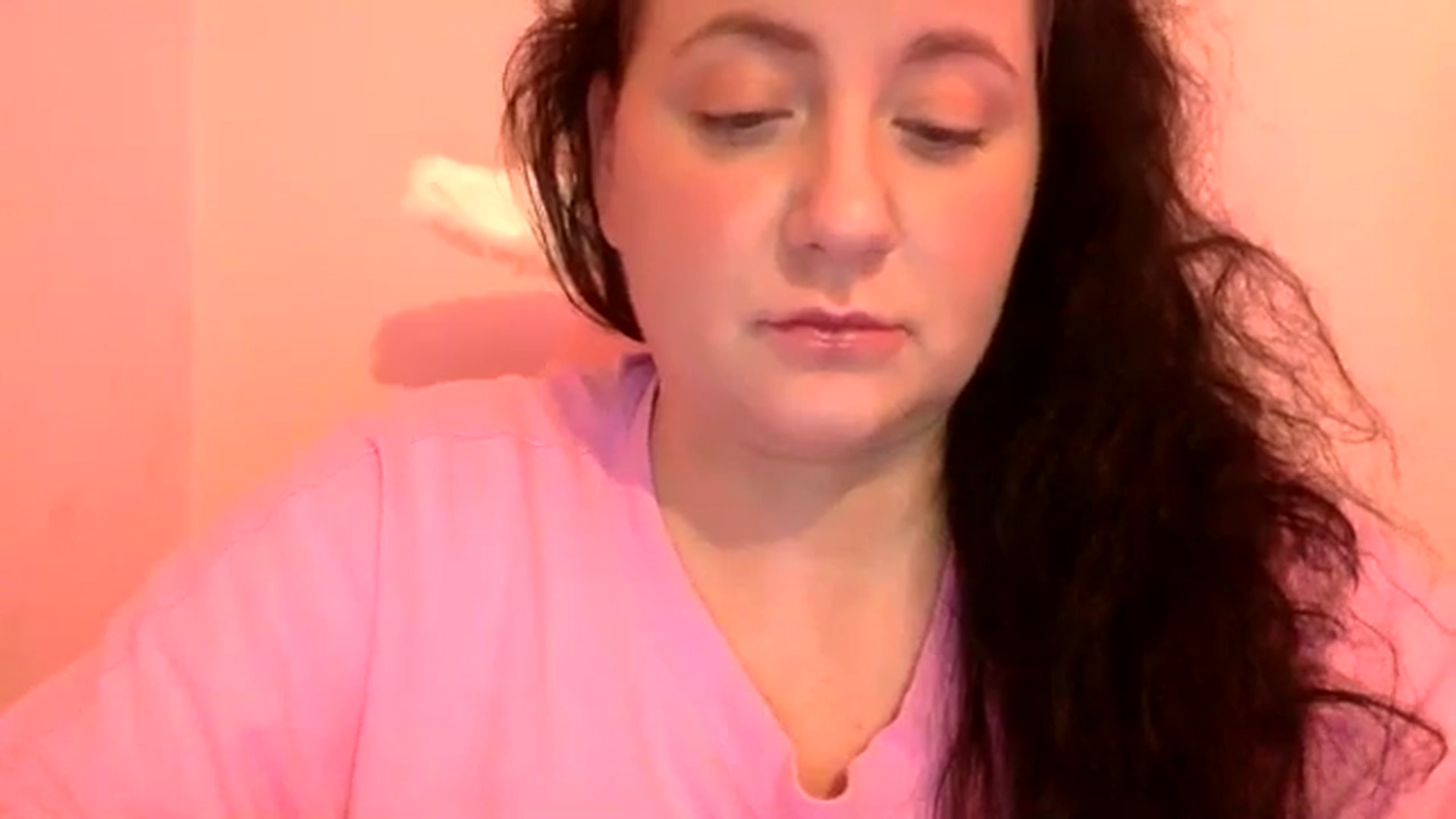 Gallery image thumbnail from Pandabella's myfreecams stream on, 08/22/2024, 24:31 image 15 of 20