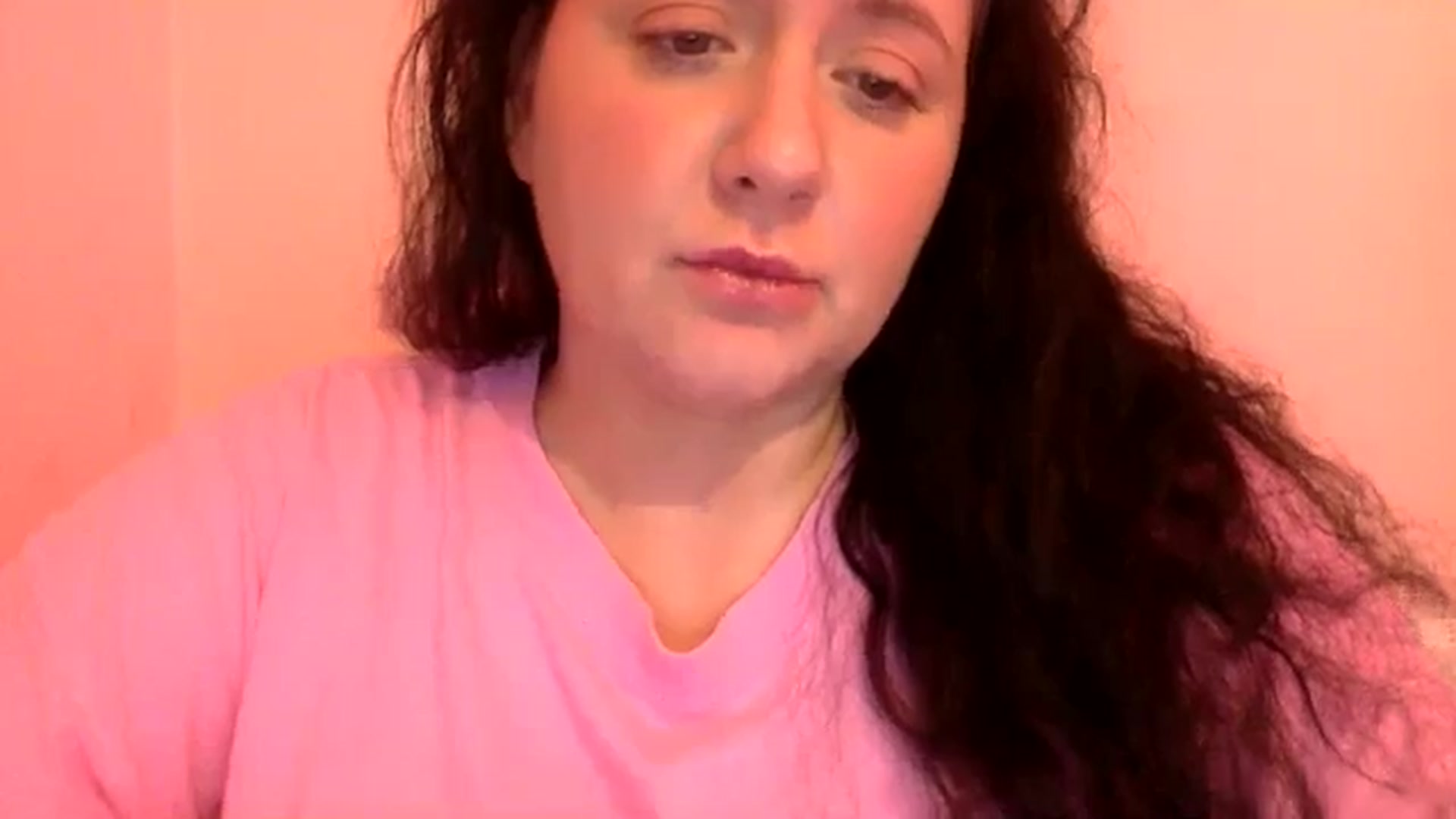 Gallery image thumbnail from Pandabella's myfreecams stream on, 08/22/2024, 24:31 image 20 of 20