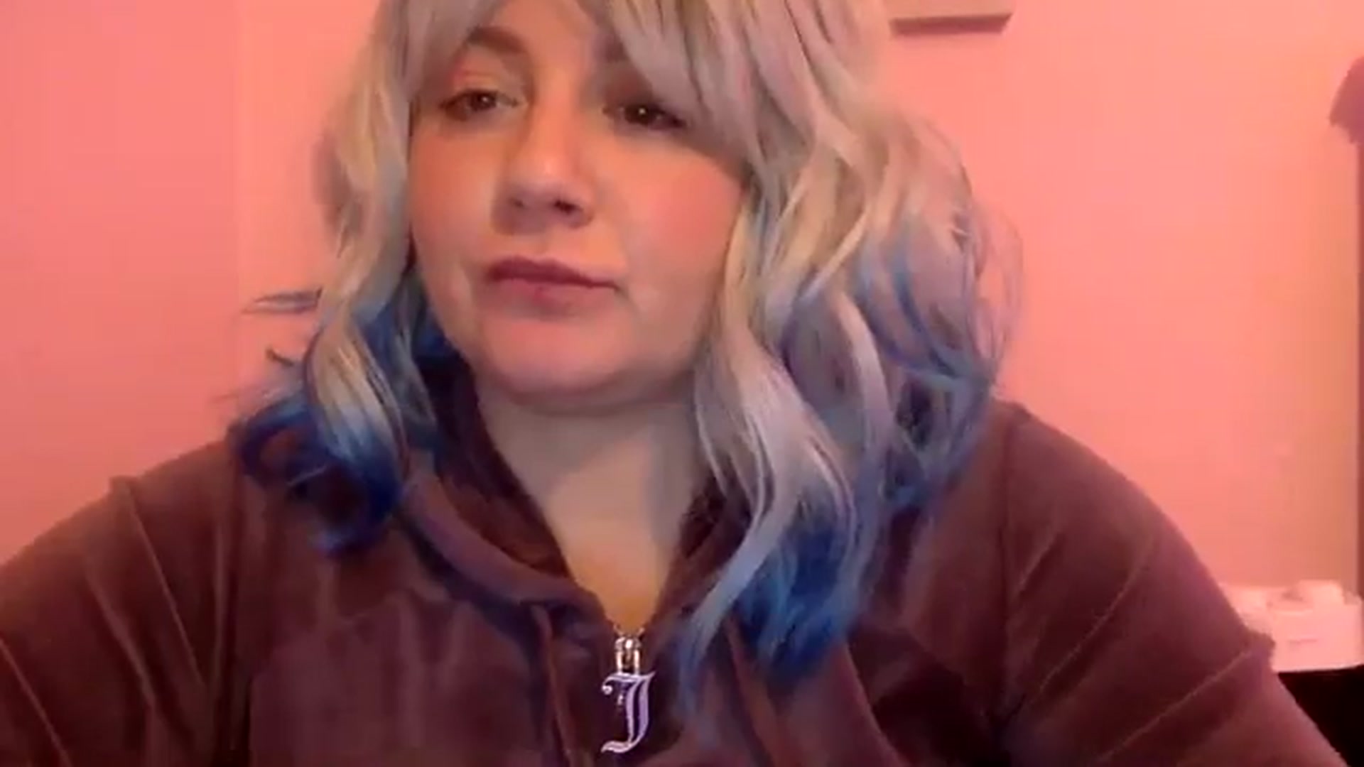 Gallery image thumbnail from Pandabella's myfreecams stream on, 08/26/2024, 18:25 image 19 of 20