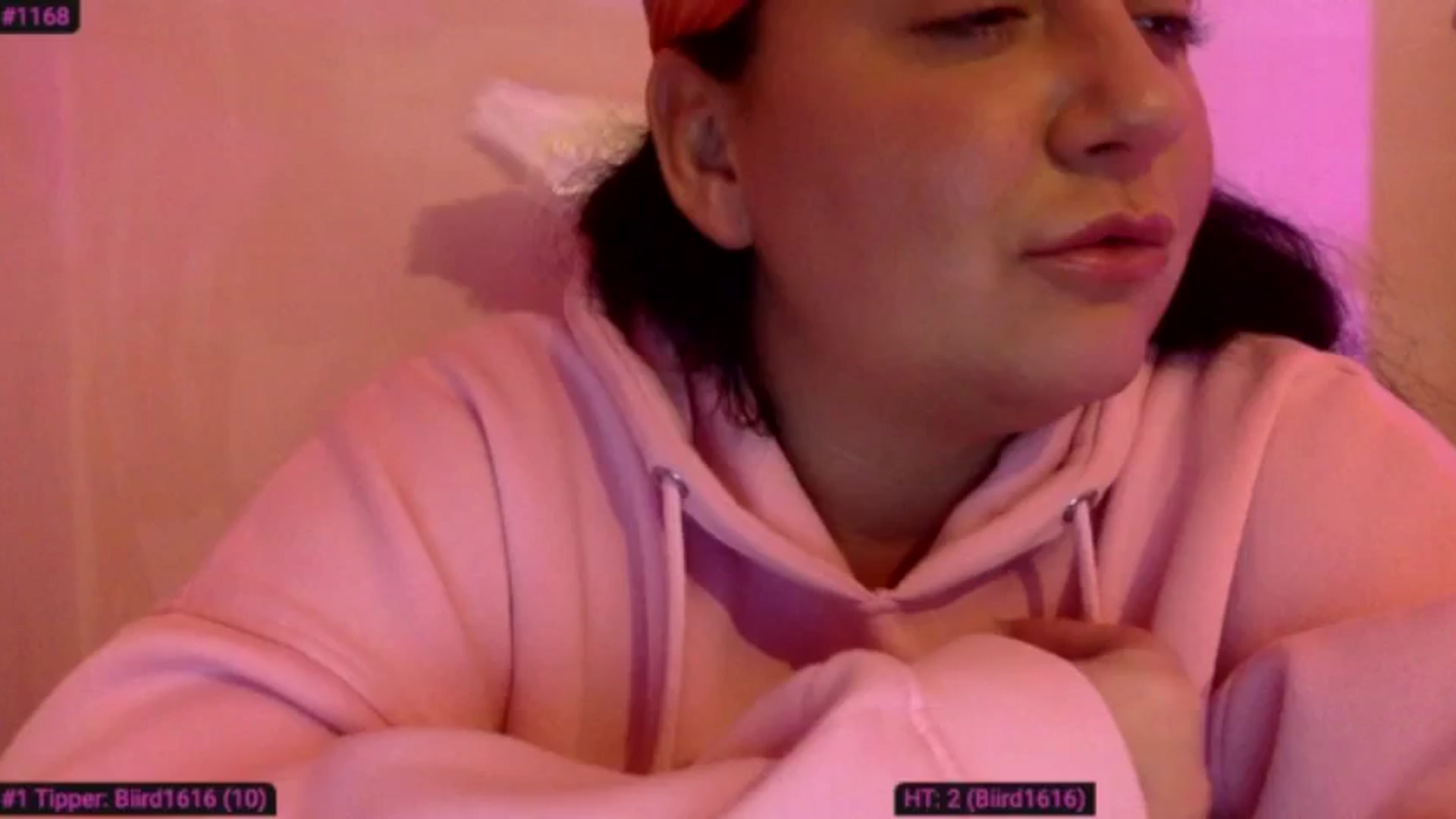 Gallery image thumbnail from Pandabella's myfreecams stream on, 11/14/2024, 02:36 image 14 of 20