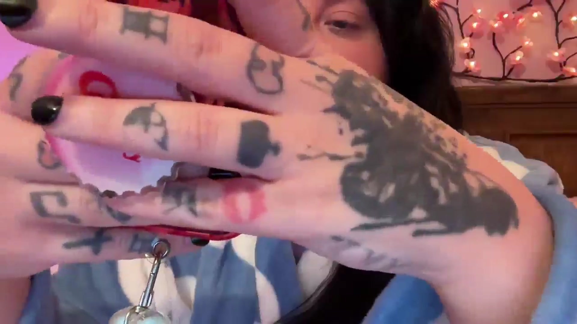 Gallery image thumbnail from Pandabella's myfreecams stream on, 02/08/2025, 07:12 image 8 of 20