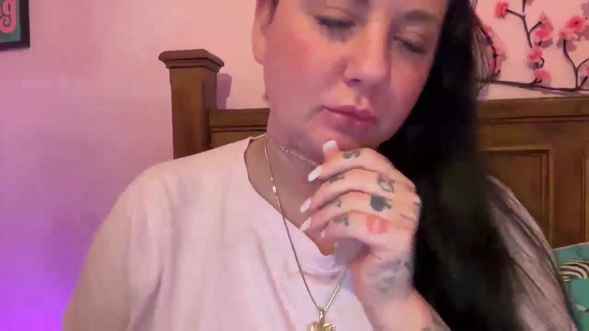 Gallery image thumbnail from Pandabella's myfreecams stream on, 03/01/2025, 23:42 image 20 of 20