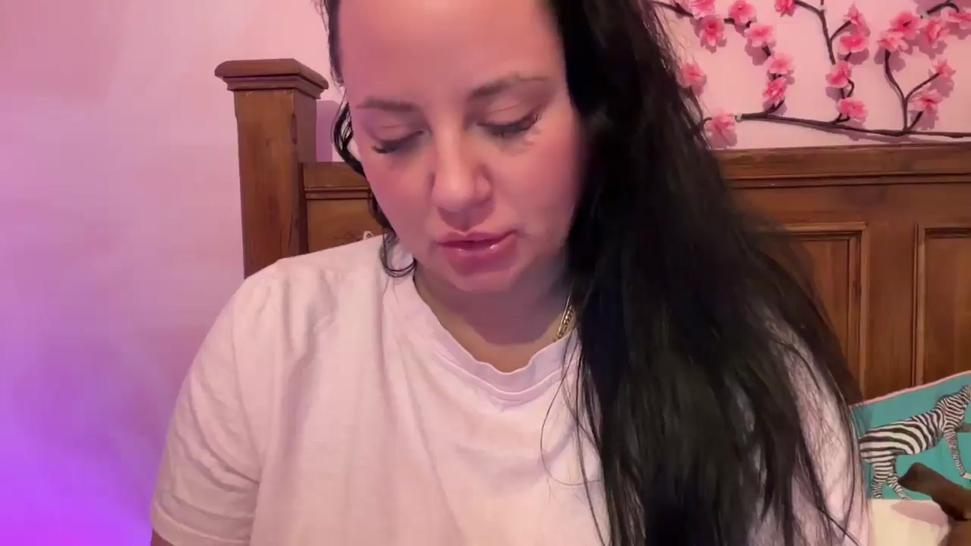 Gallery image thumbnail from Pandabella's myfreecams stream on, 03/01/2025, 23:42 image 8 of 20