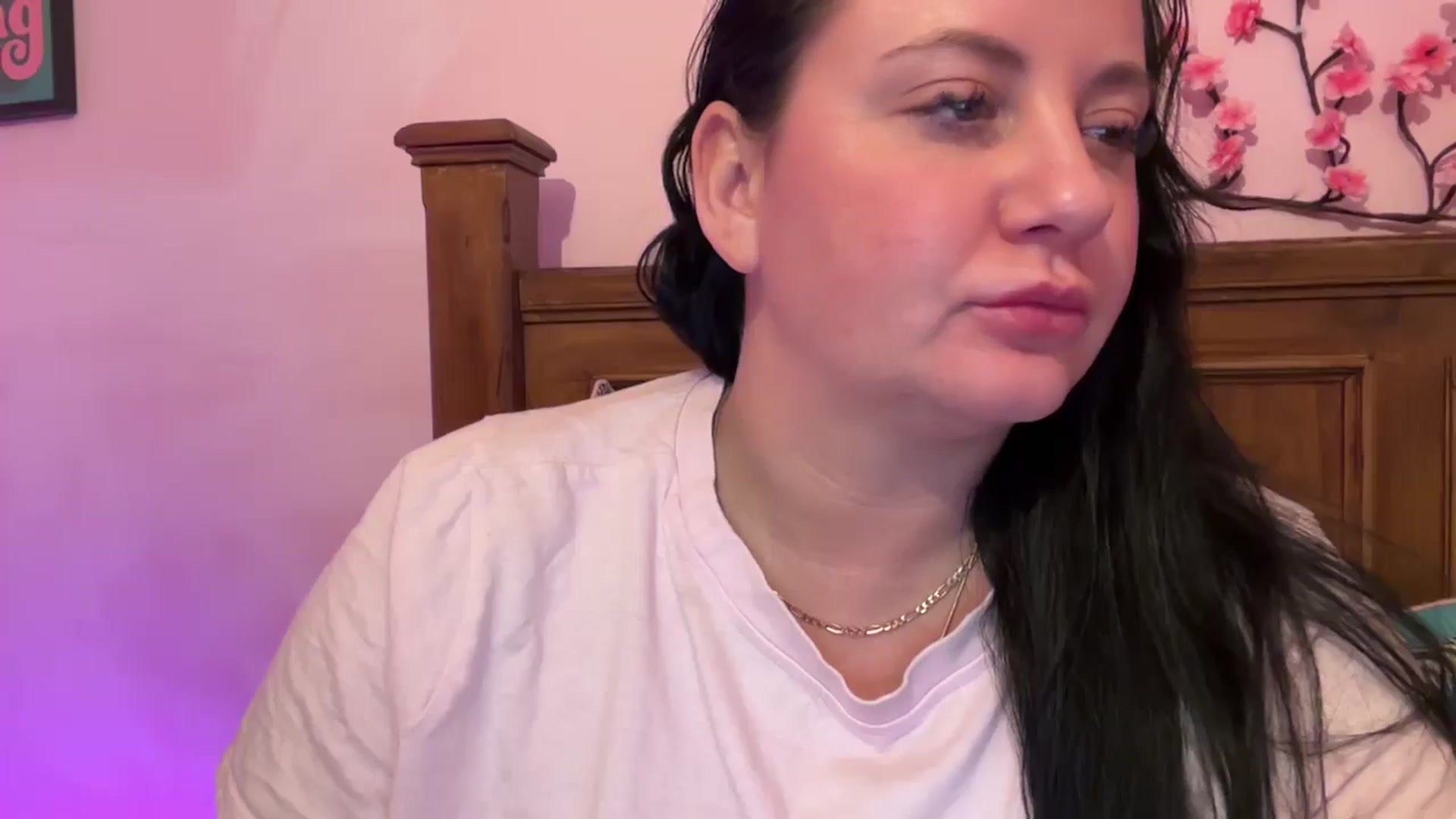 Gallery image thumbnail from Pandabella's myfreecams stream on, 03/01/2025, 23:42 image 18 of 20