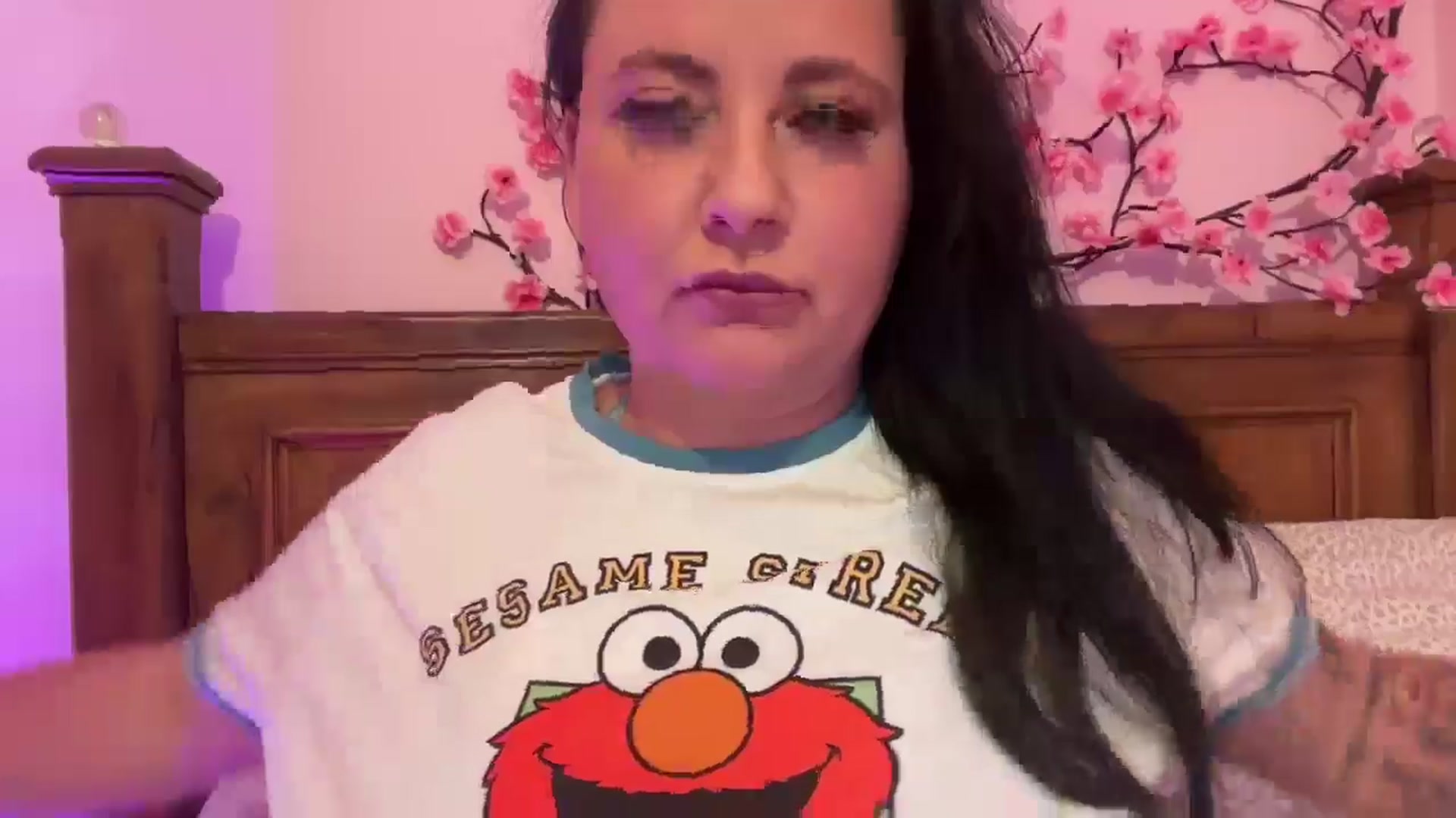 Gallery image thumbnail from Pandabella's myfreecams stream on, 05/05/2025, 22:22 image 2 of 20