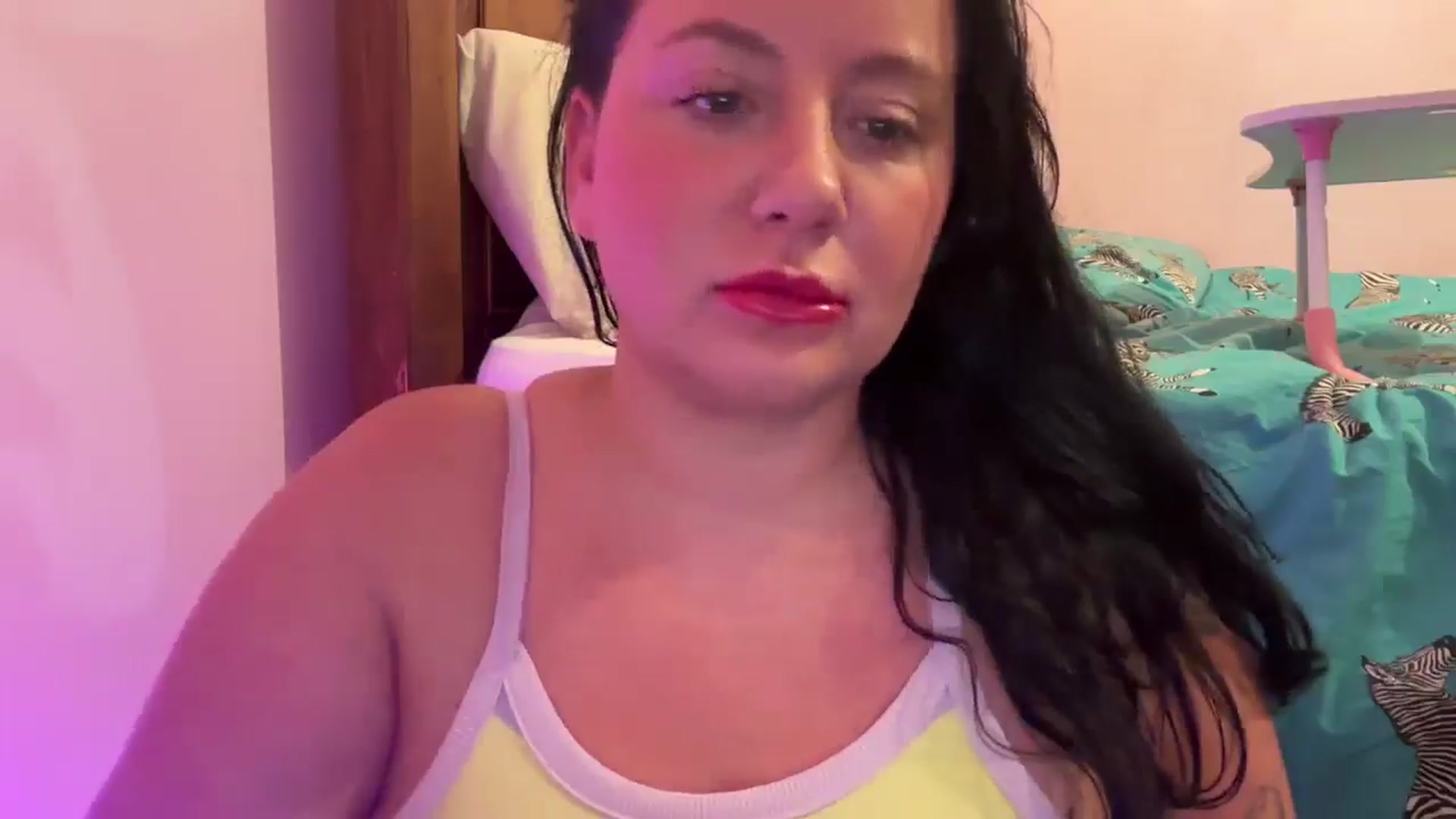 Gallery image thumbnail from Pandabella's myfreecams stream on, 07/02/2025, 23:56 image 14 of 20