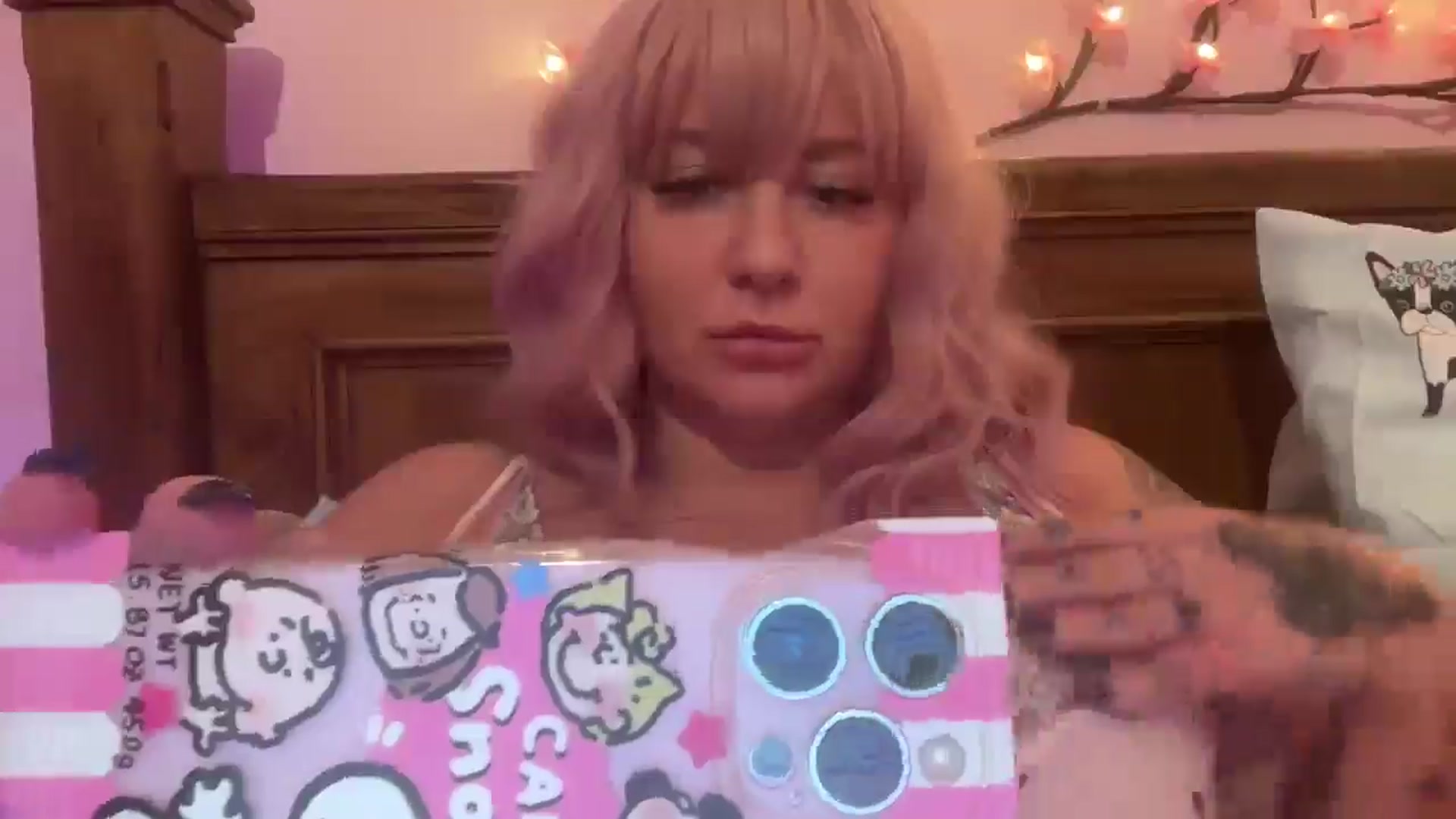 Gallery image thumbnail from Pandabella's myfreecams stream on, 07/14/2025, 01:11 image 6 of 20