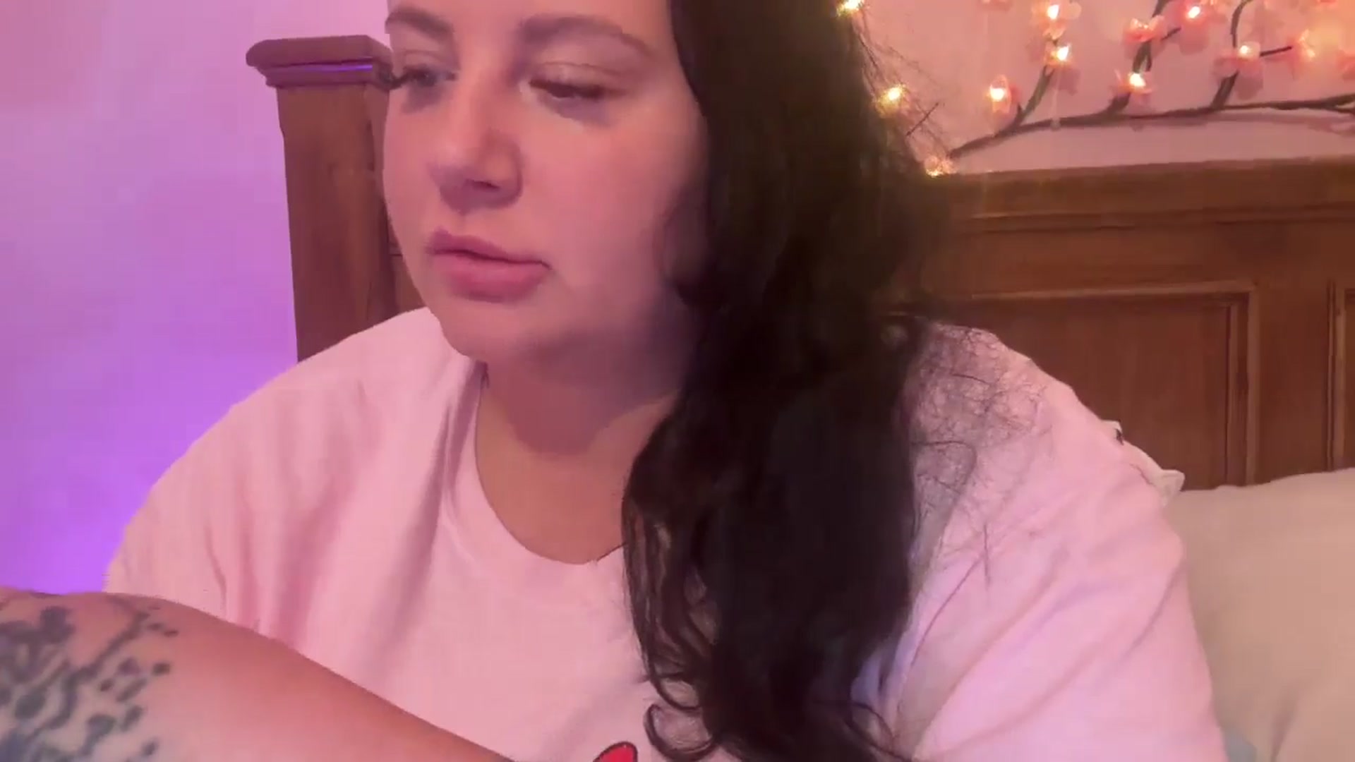 Gallery image thumbnail from Pandabella's myfreecams stream on, 07/18/2025, 23:27 image 17 of 20