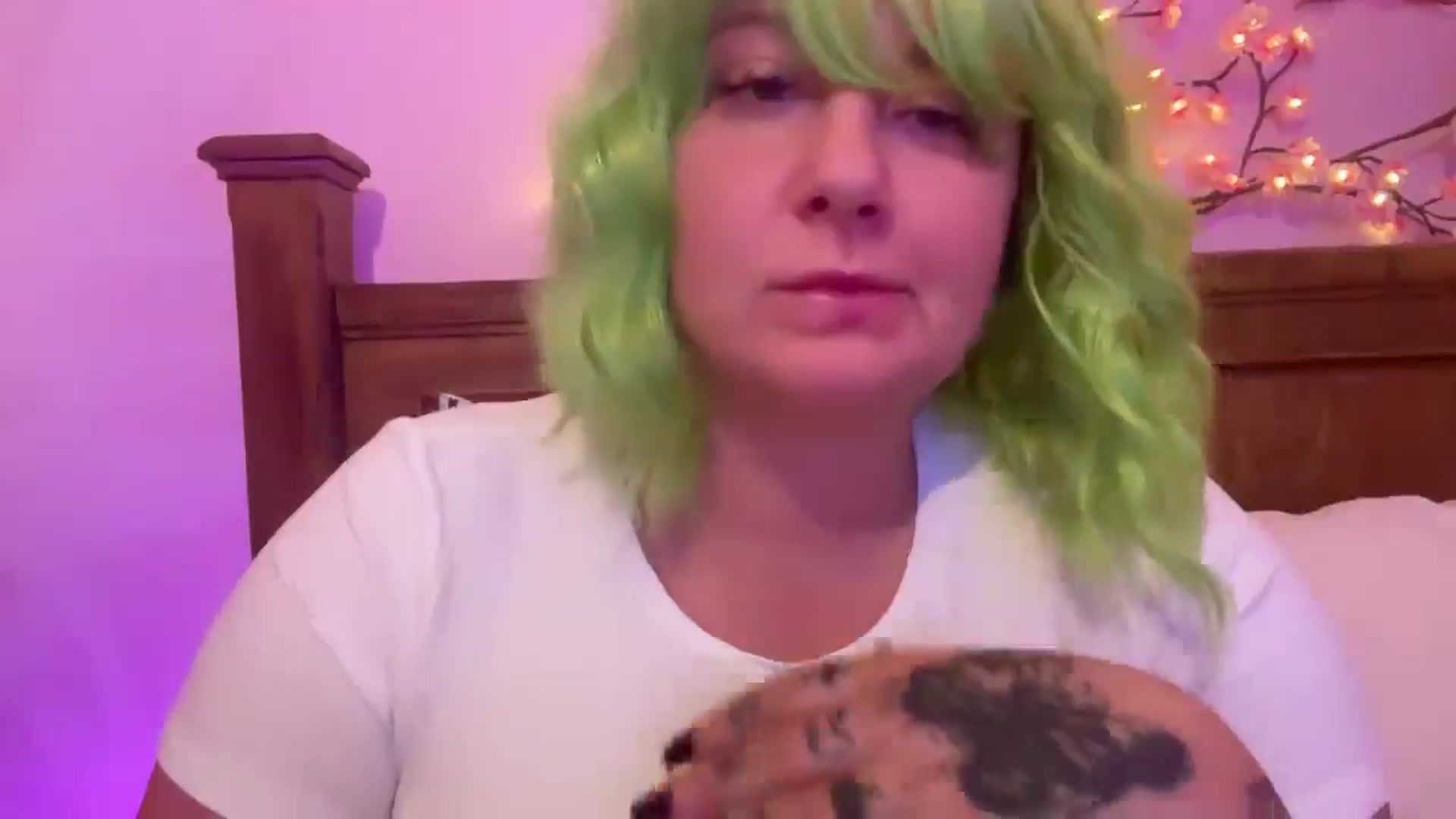 Gallery image thumbnail from Pandabella's myfreecams stream on, 07/19/2025, 20:36 image 2 of 20