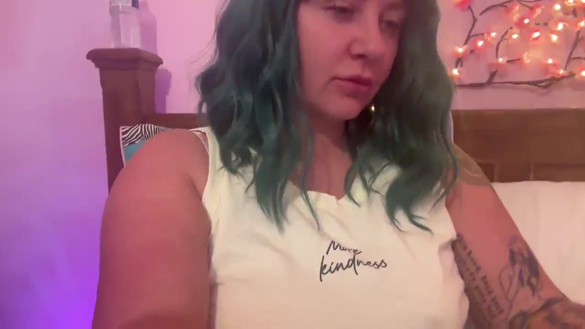 Gallery image thumbnail from Pandabella's myfreecams stream on, 07/31/2025, 21:56 image 15 of 20