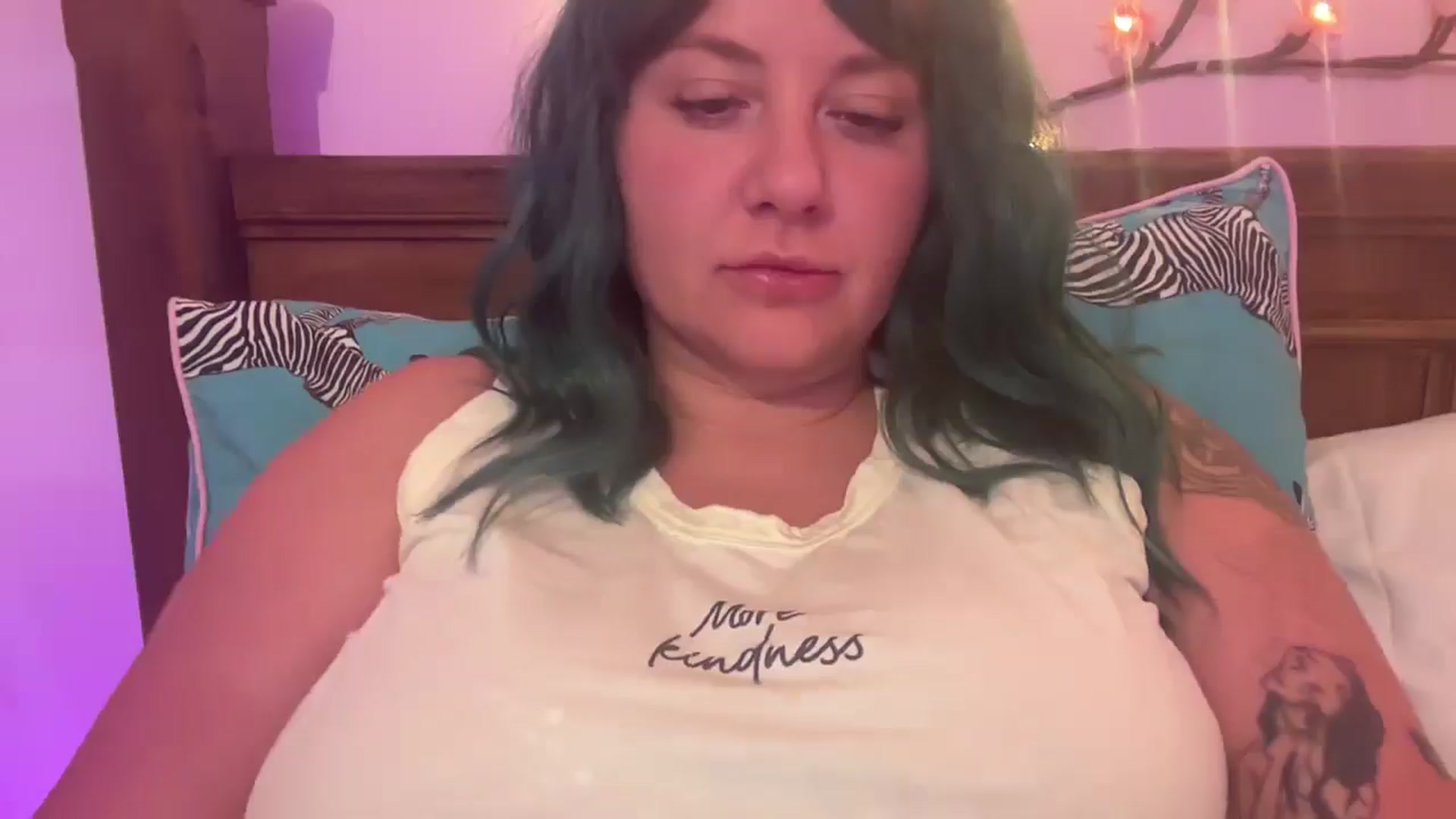 Gallery image thumbnail from Pandabella's myfreecams stream on, 07/31/2025, 21:56 image 5 of 20