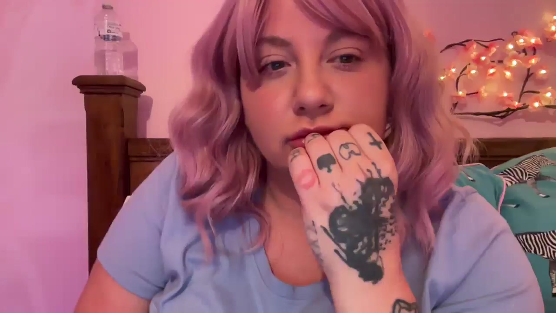 Gallery image thumbnail from Pandabella's myfreecams stream on, 08/02/2025, 24:24 image 15 of 20