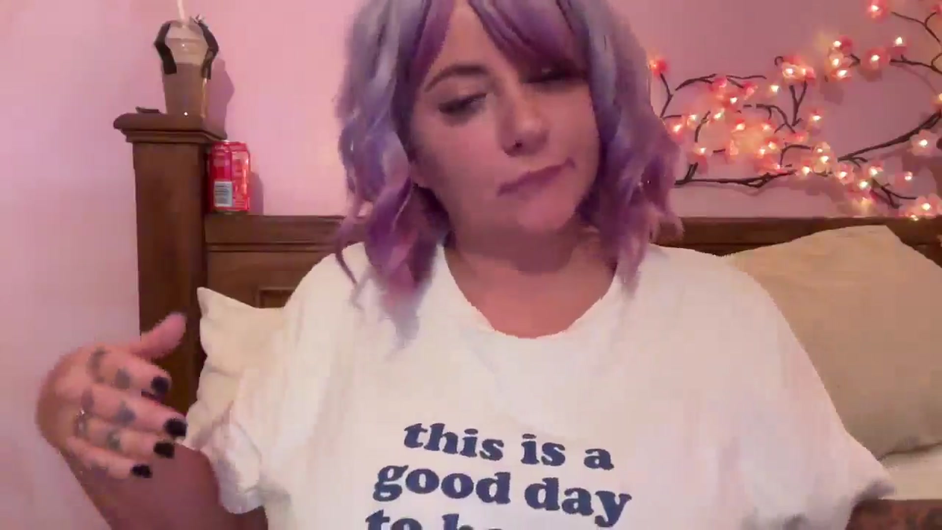 Gallery image thumbnail from Pandabella's myfreecams stream on, 09/13/2025, 18:46 image 17 of 20