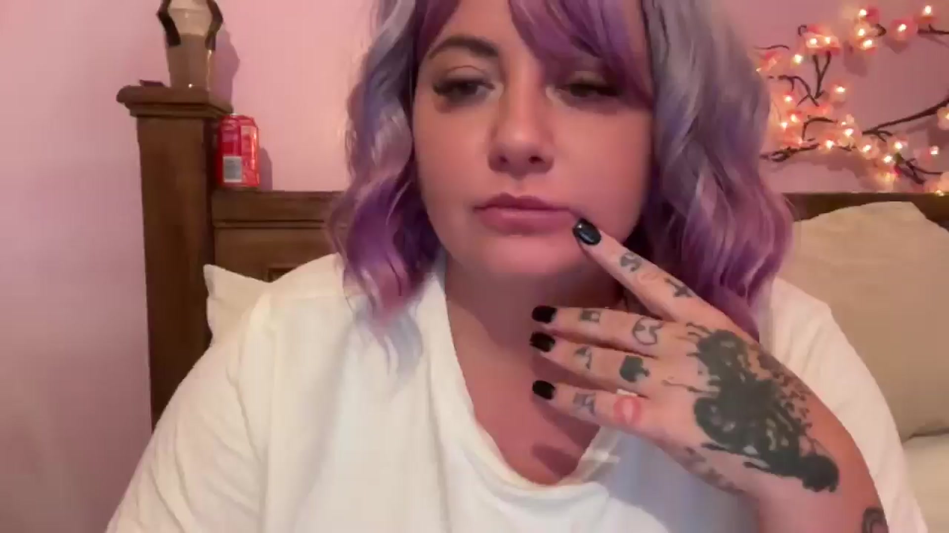 Gallery image thumbnail from Pandabella's myfreecams stream on, 09/13/2025, 18:46 image 2 of 20