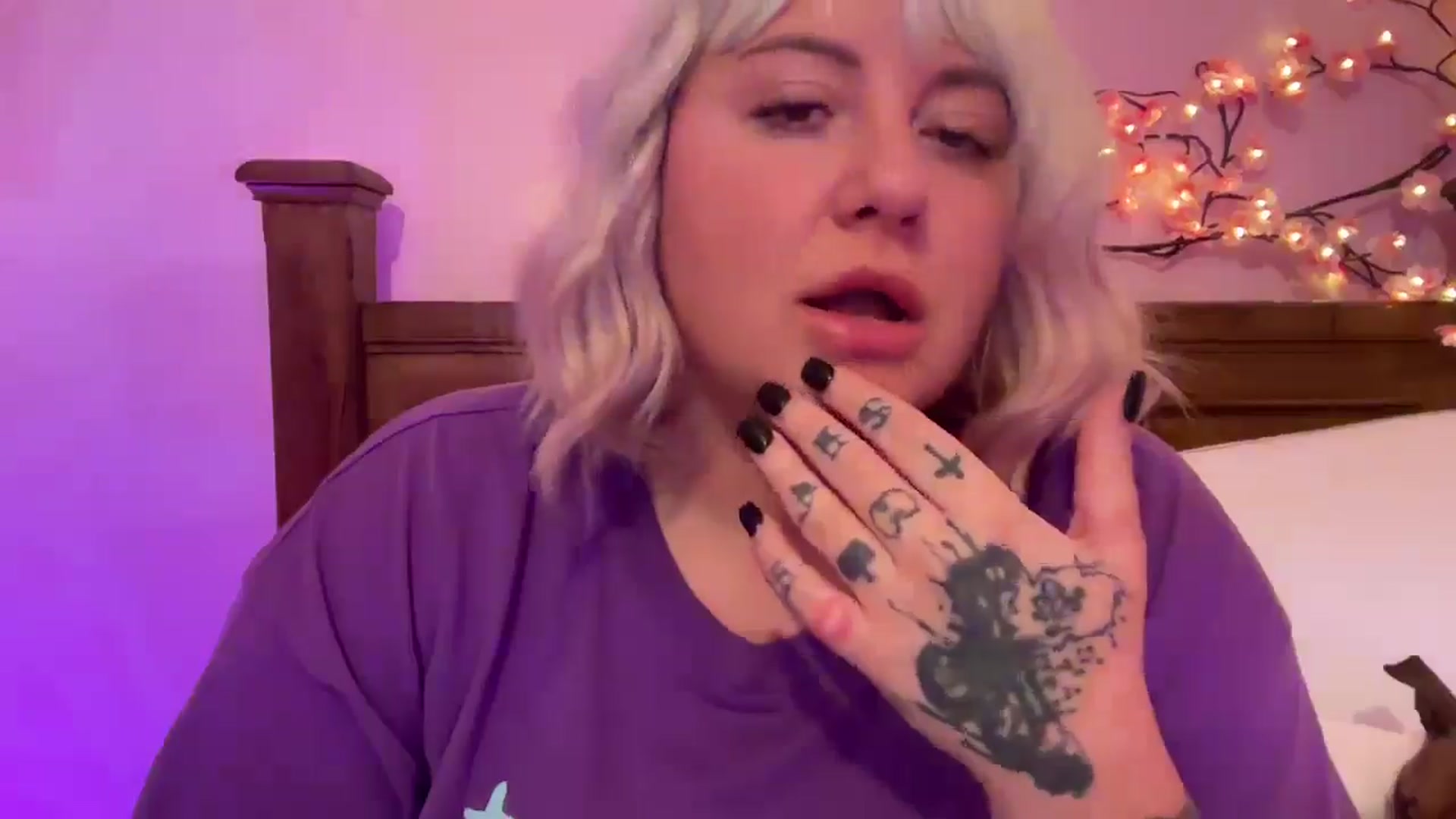 Gallery image thumbnail from Pandabella's myfreecams stream on, 10/09/2025, 20:33 image 16 of 20