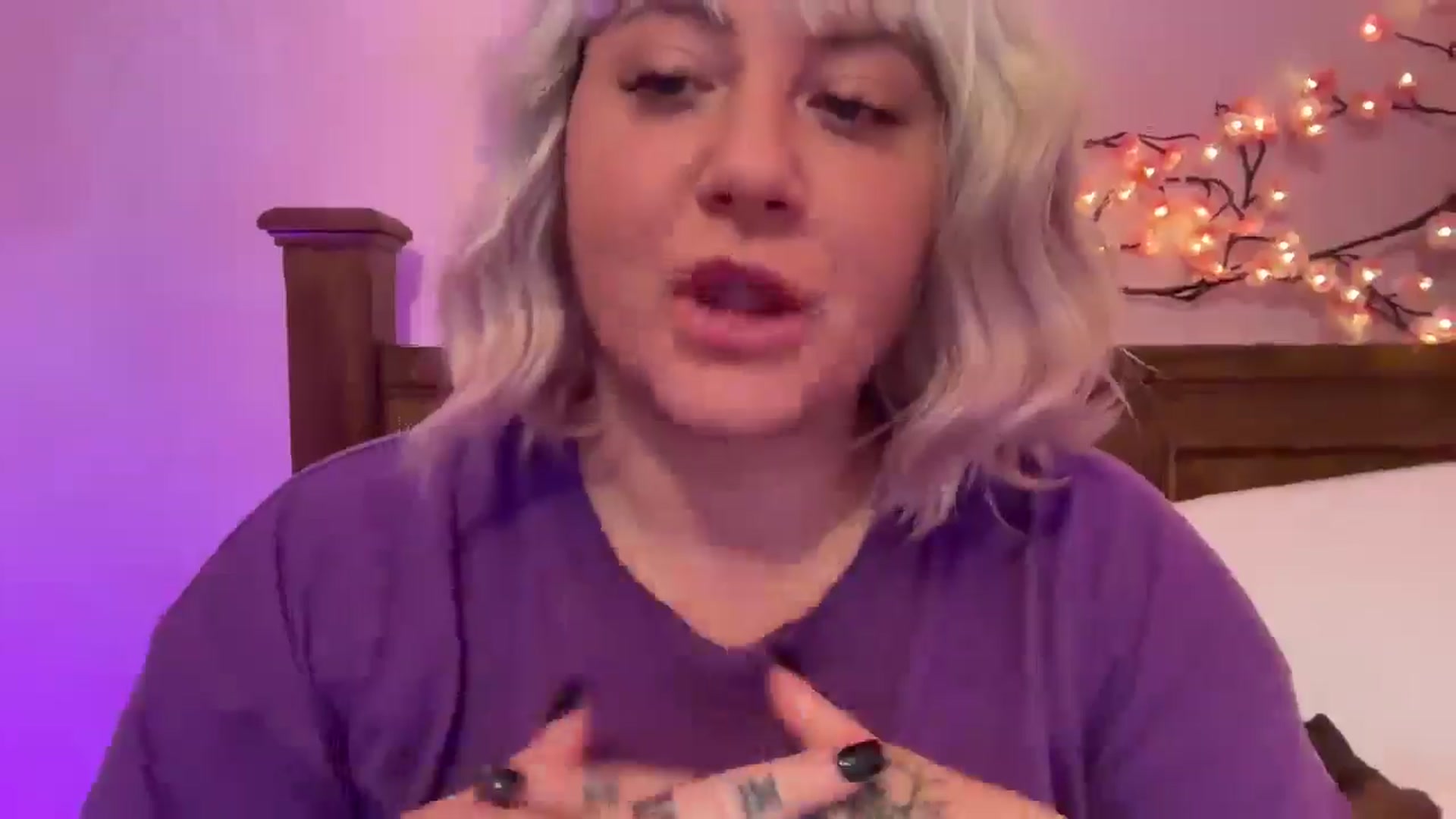 Gallery image thumbnail from Pandabella's myfreecams stream on, 10/09/2025, 20:33 image 6 of 20