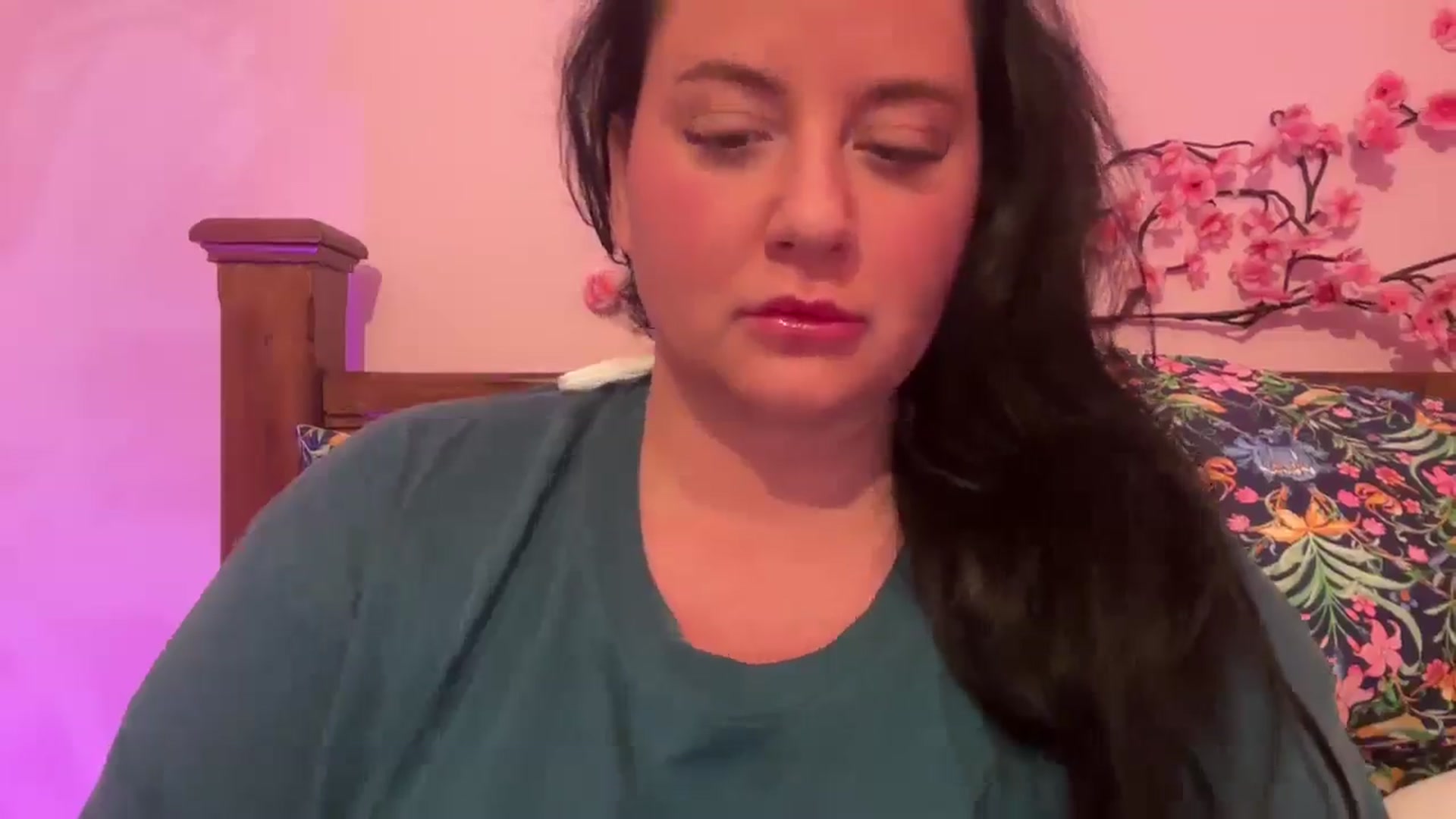 Gallery image thumbnail from Pandabella's myfreecams stream on, 10/22/2025, 22:59 image 3 of 20