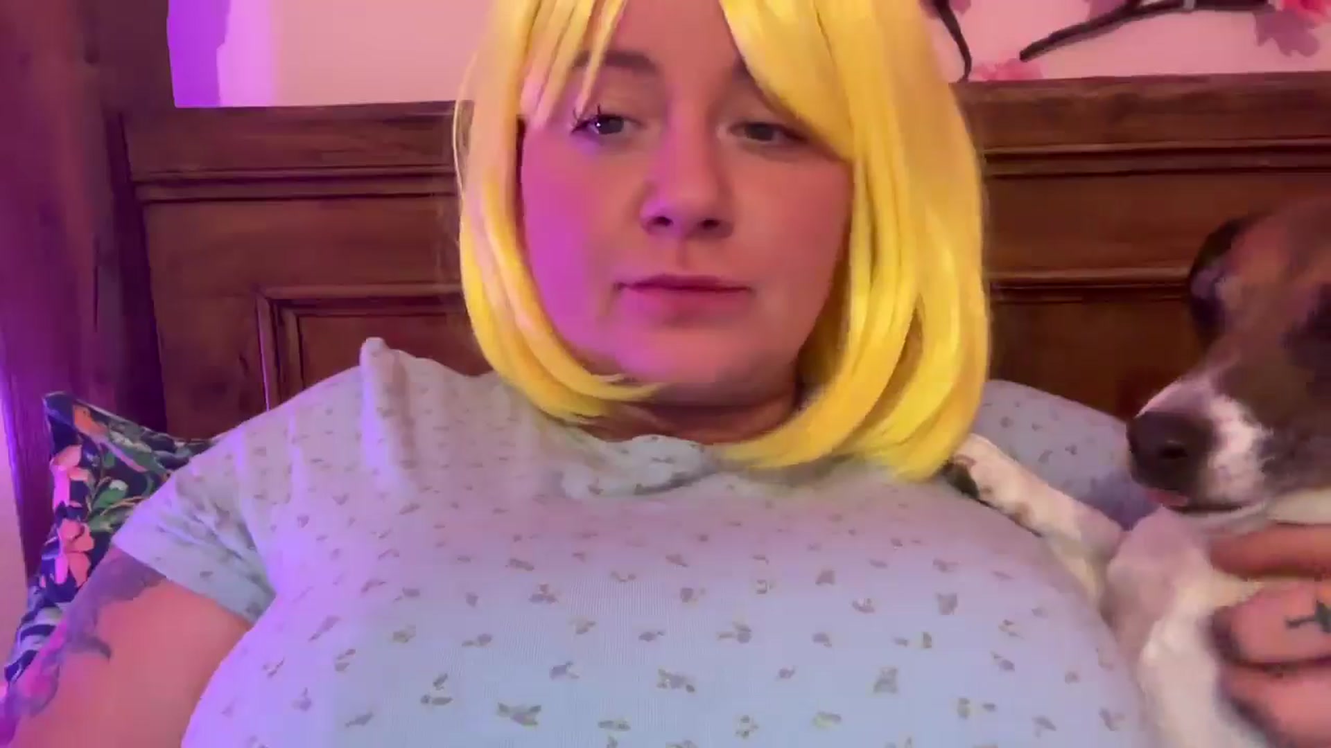 Gallery image thumbnail from Pandabella's myfreecams stream on, 12/28/2025, 23:58 image 19 of 20