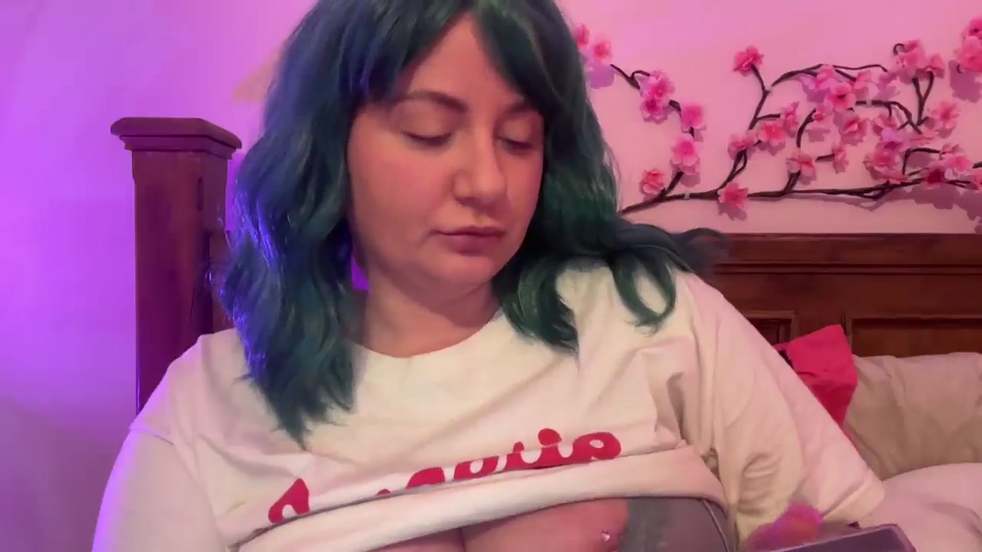 Gallery image thumbnail from Pandabella's myfreecams stream on, 01/20/2026, 18:08 image 11 of 20