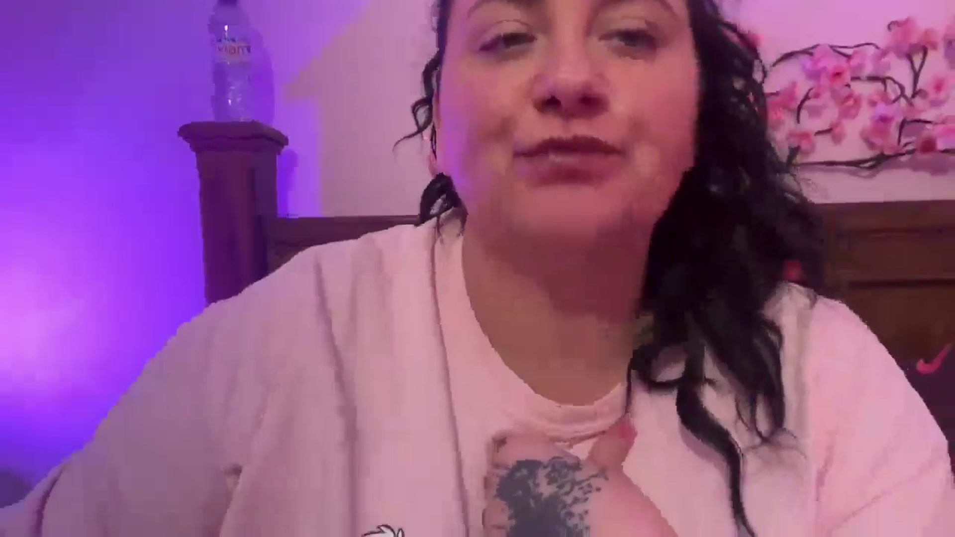 Gallery image thumbnail from Pandabella's myfreecams stream on, 01/22/2026, 21:06 image 9 of 20