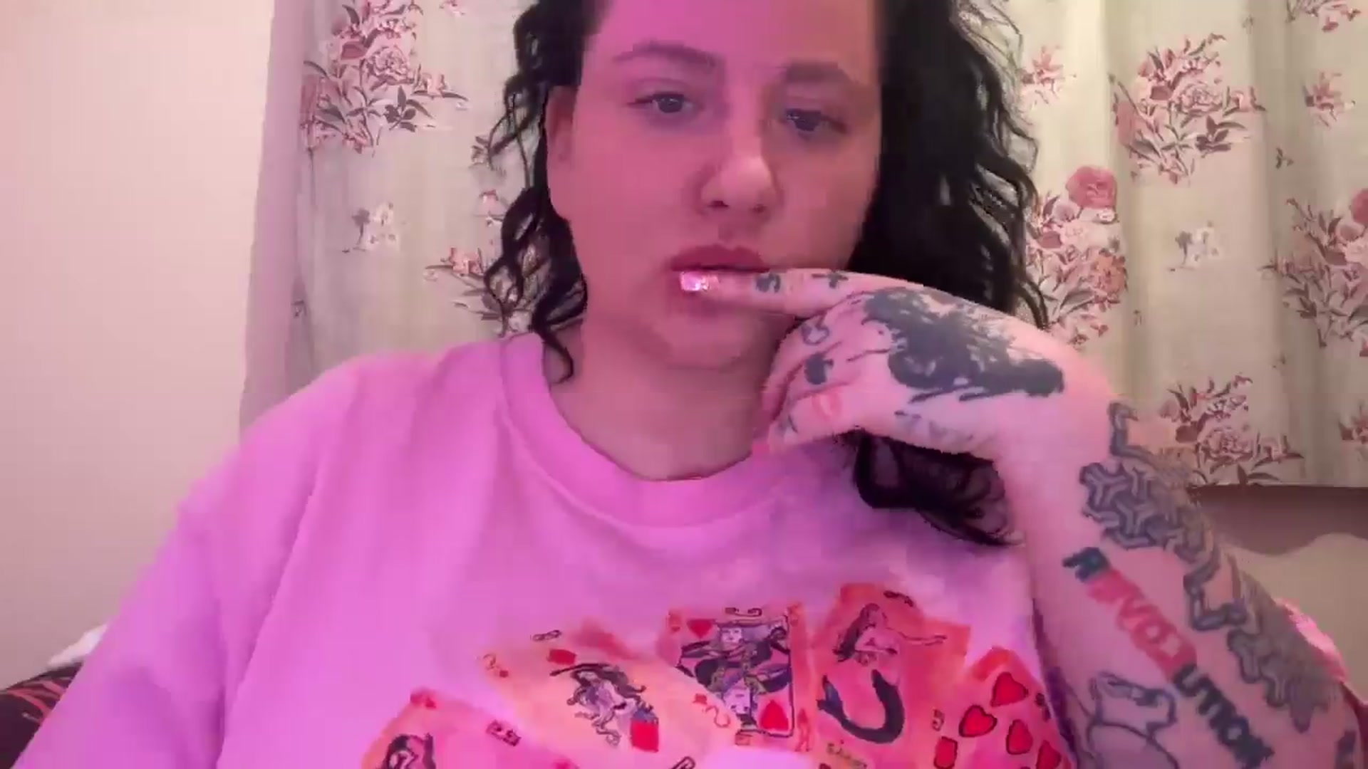 Gallery image thumbnail from Pandabella's myfreecams stream on, 01/30/2026, 24:49 image 7 of 20