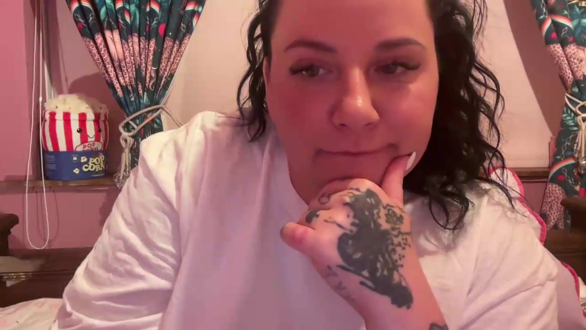 Gallery image thumbnail from Pandabella's myfreecams stream on, 05/01/2026, 23:02 image 20 of 20