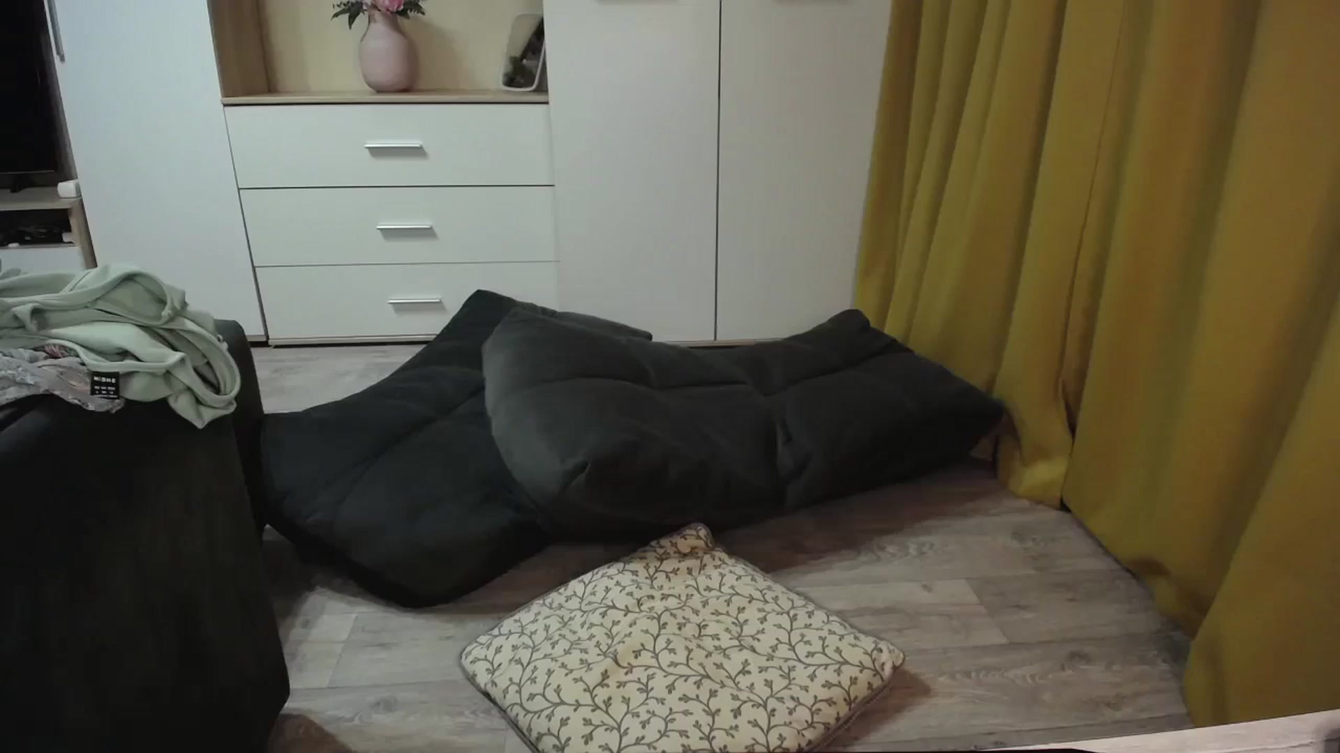 Gallery image thumbnail from PantherFire's myfreecams stream on, 09/02/2023, 08:27 image 8 of 20