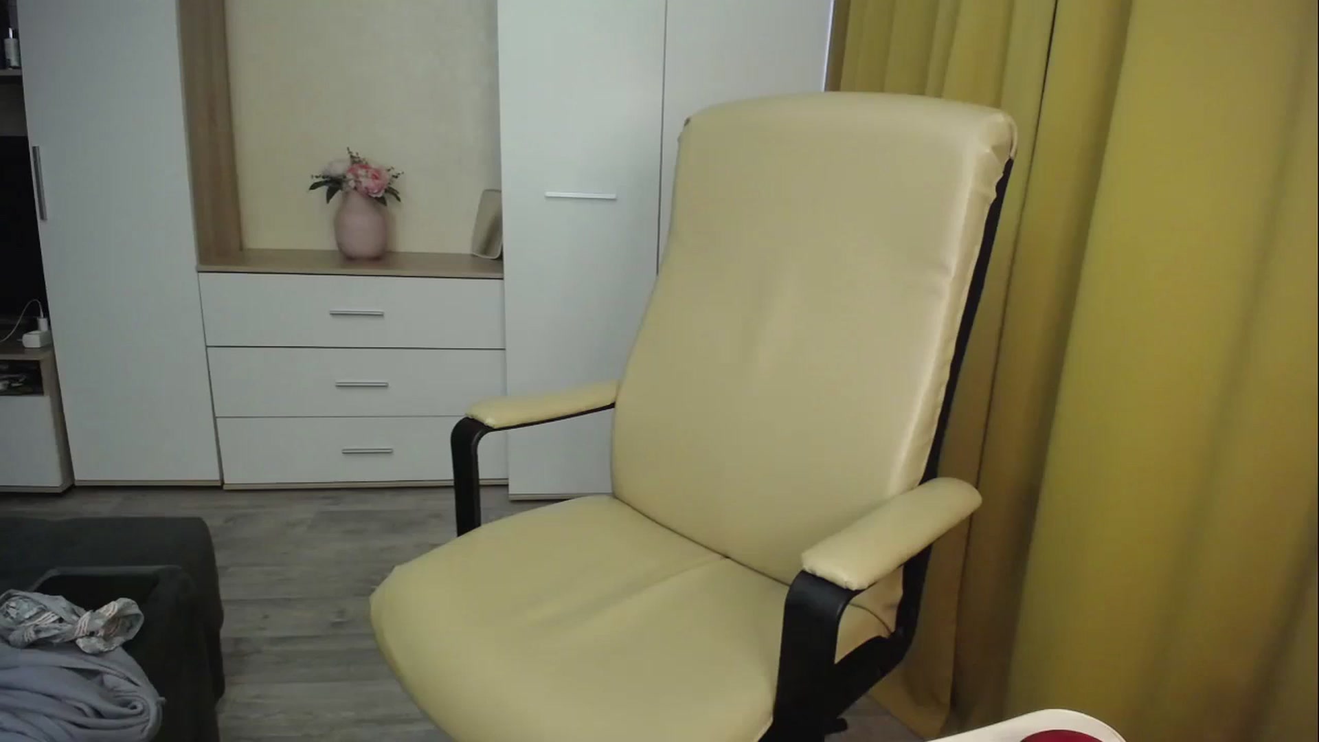 Gallery image thumbnail from PantherFire's myfreecams stream on, 09/24/2023, 07:05 image 9 of 20