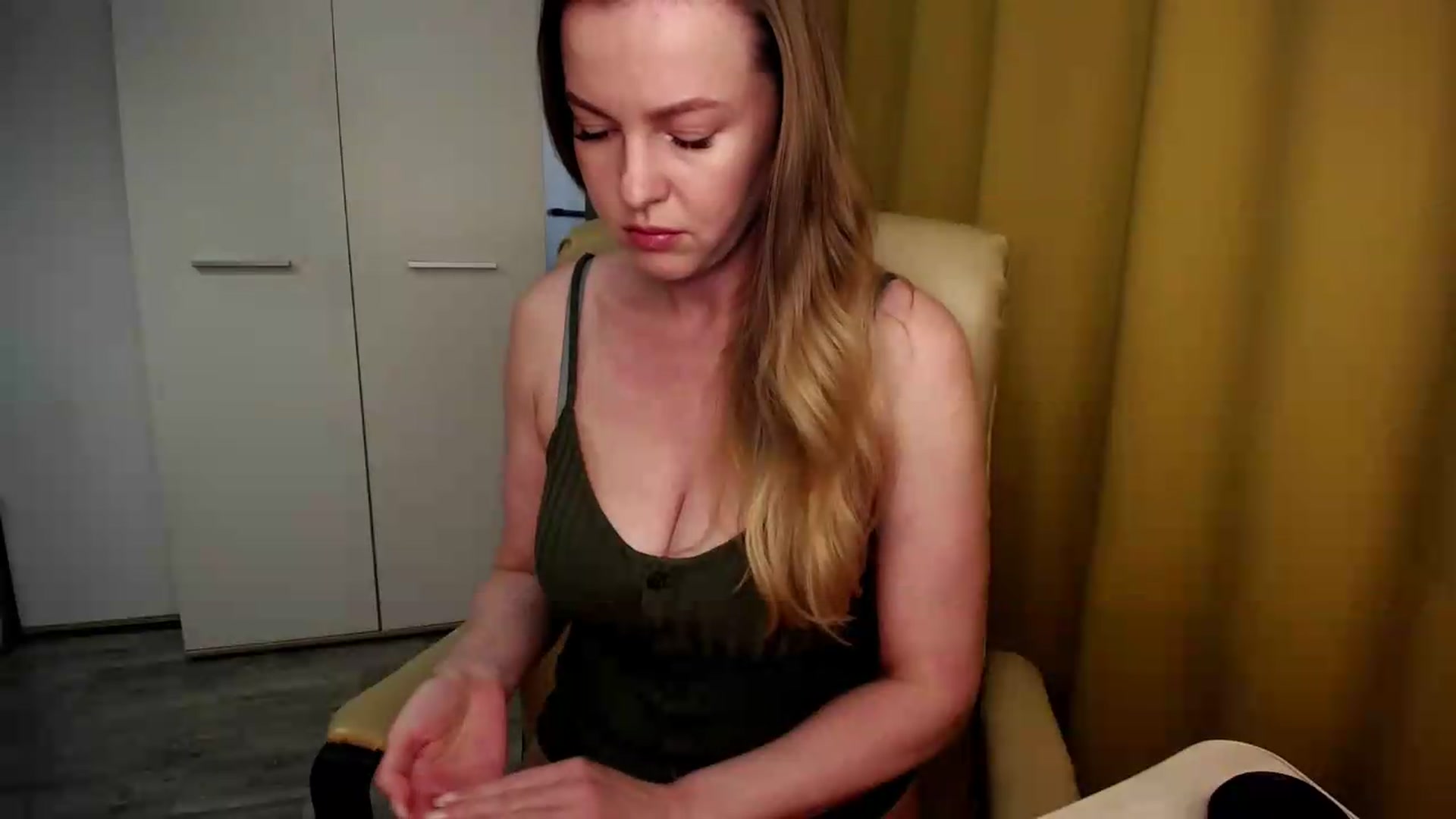 Gallery image thumbnail from PantherFire's myfreecams stream on, 05/15/2026, 13:14 image 3 of 20