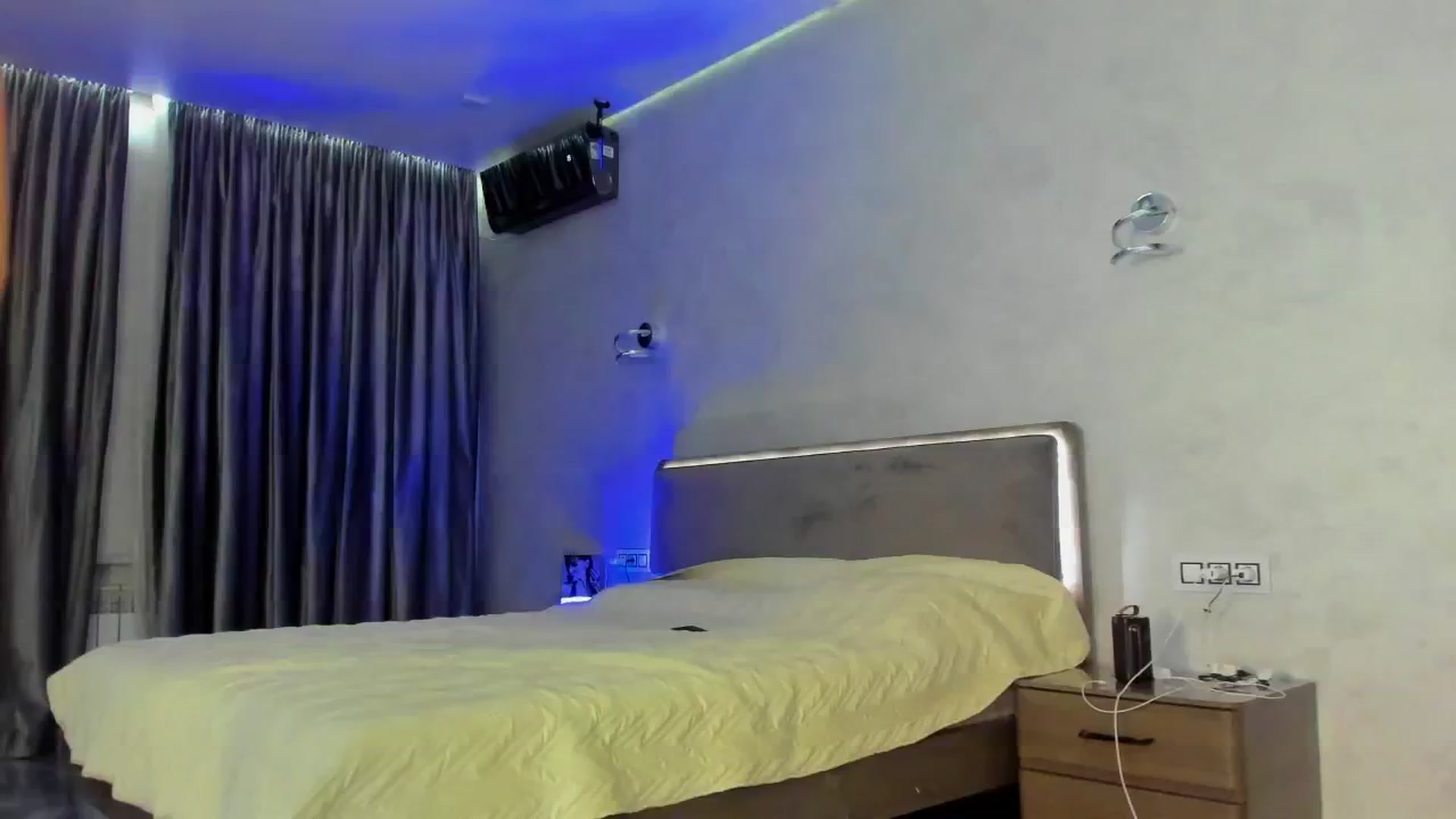 Gallery image thumbnail from PantherK_'s myfreecams stream on, 07/24/2024, 19:20 image 18 of 20