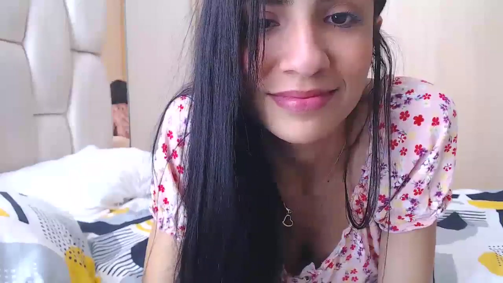 Gallery image thumbnail from Paola_M's myfreecams stream on, 01/15/2024, 16:06 image 11 of 20