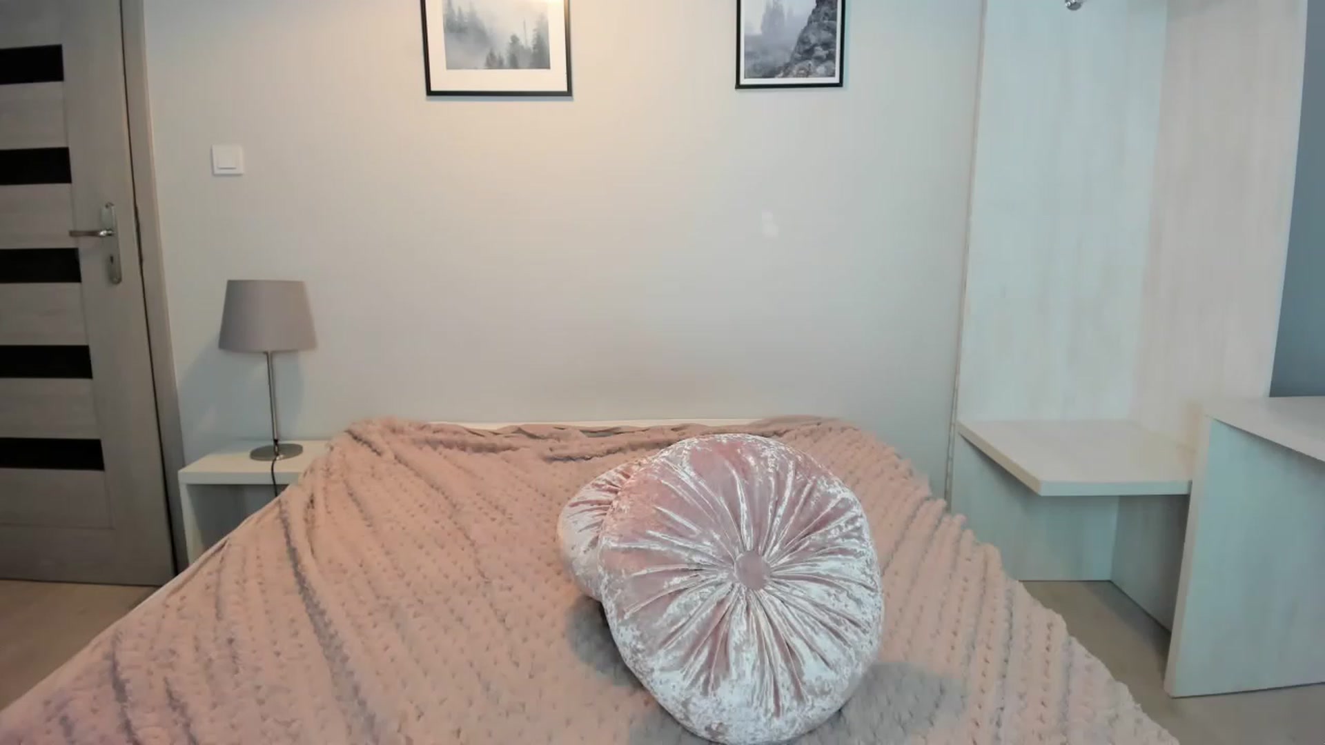 Gallery image thumbnail from Papaya's myfreecams stream on, 04/03/2023, 22:18 image 2 of 20
