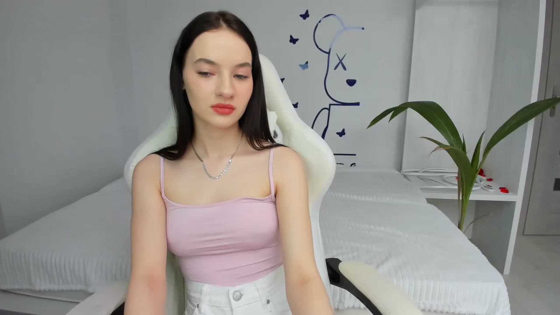 Gallery image thumbnail from Papaya's myfreecams stream on, 08/07/2023, 13:27 image 12 of 20