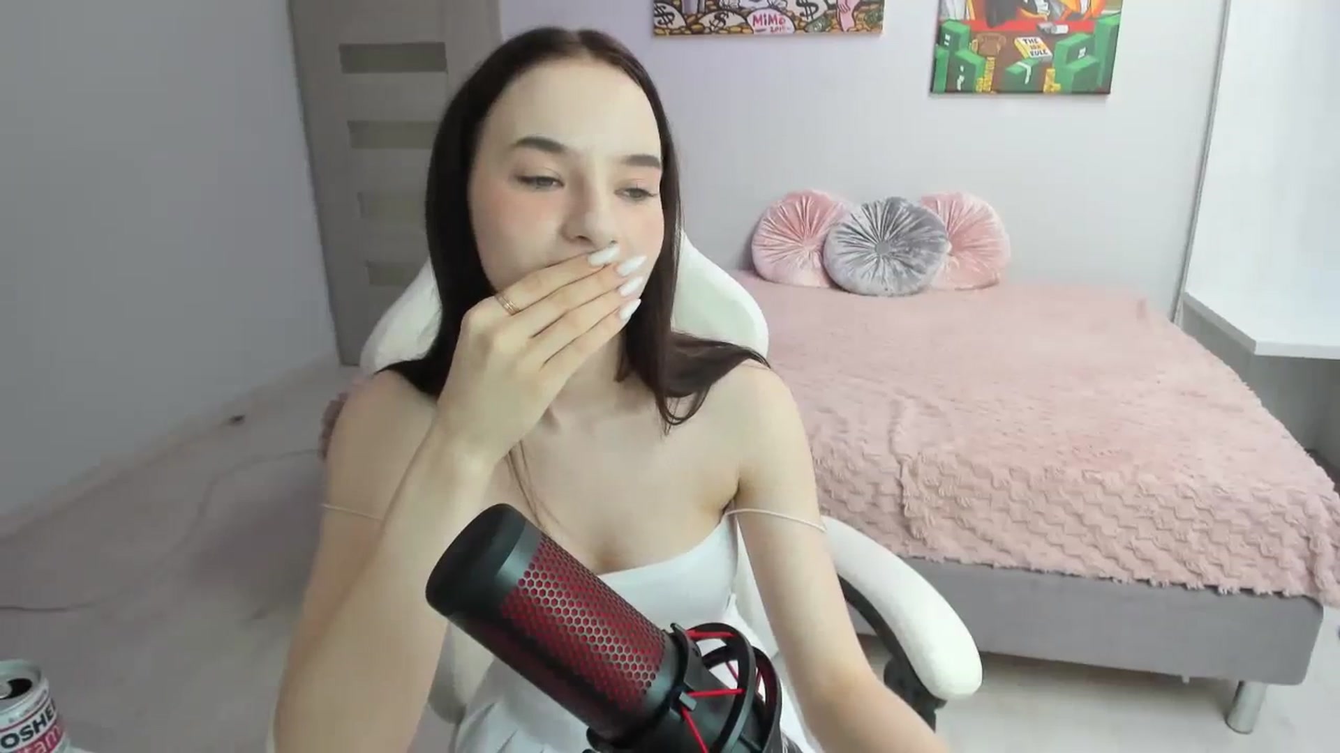 Gallery image thumbnail from Papaya's myfreecams stream on, 08/17/2023, 14:08 image 12 of 20
