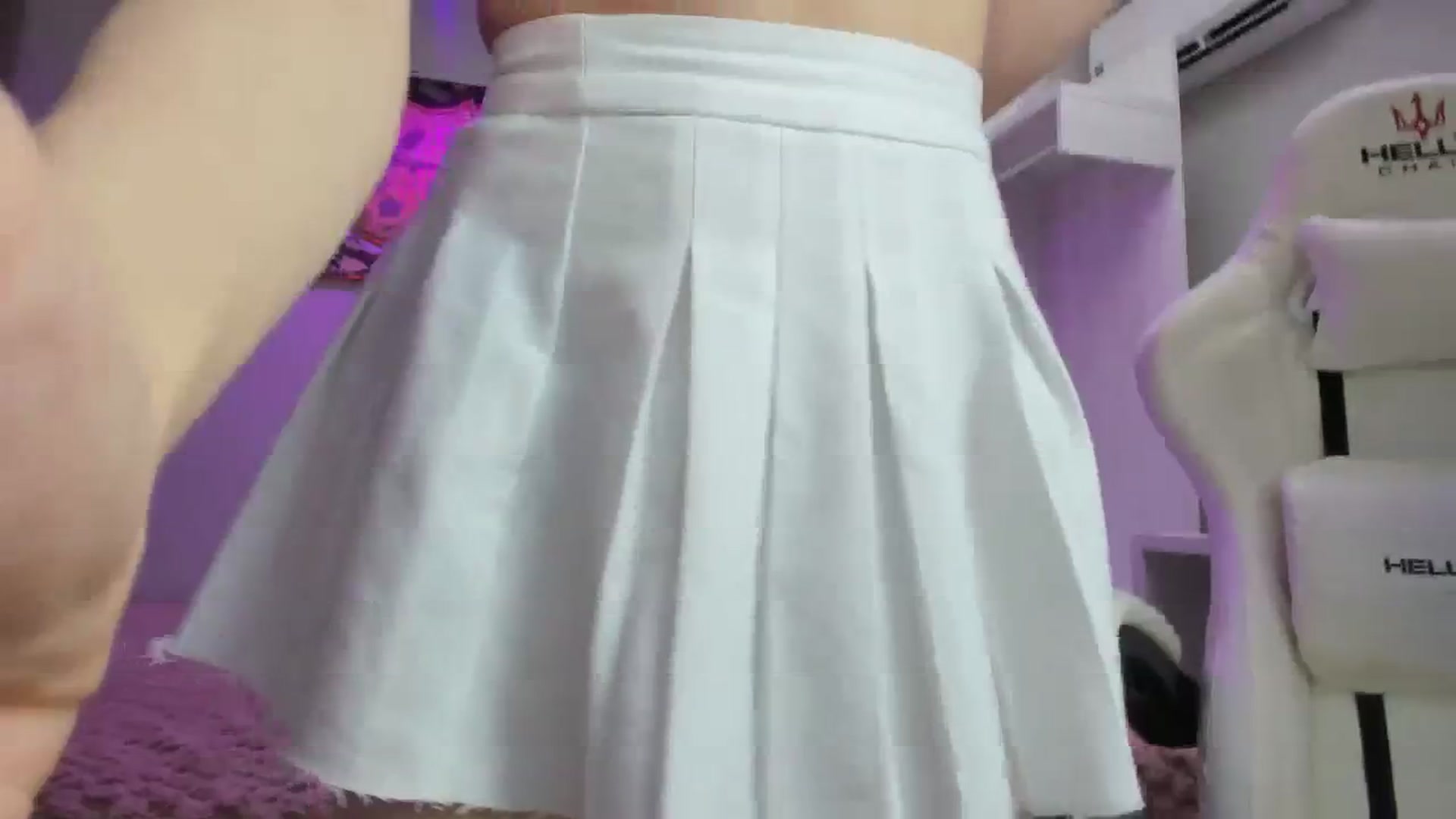 Gallery image thumbnail from Papaya's myfreecams stream on, 08/26/2023, 15:33 image 17 of 20