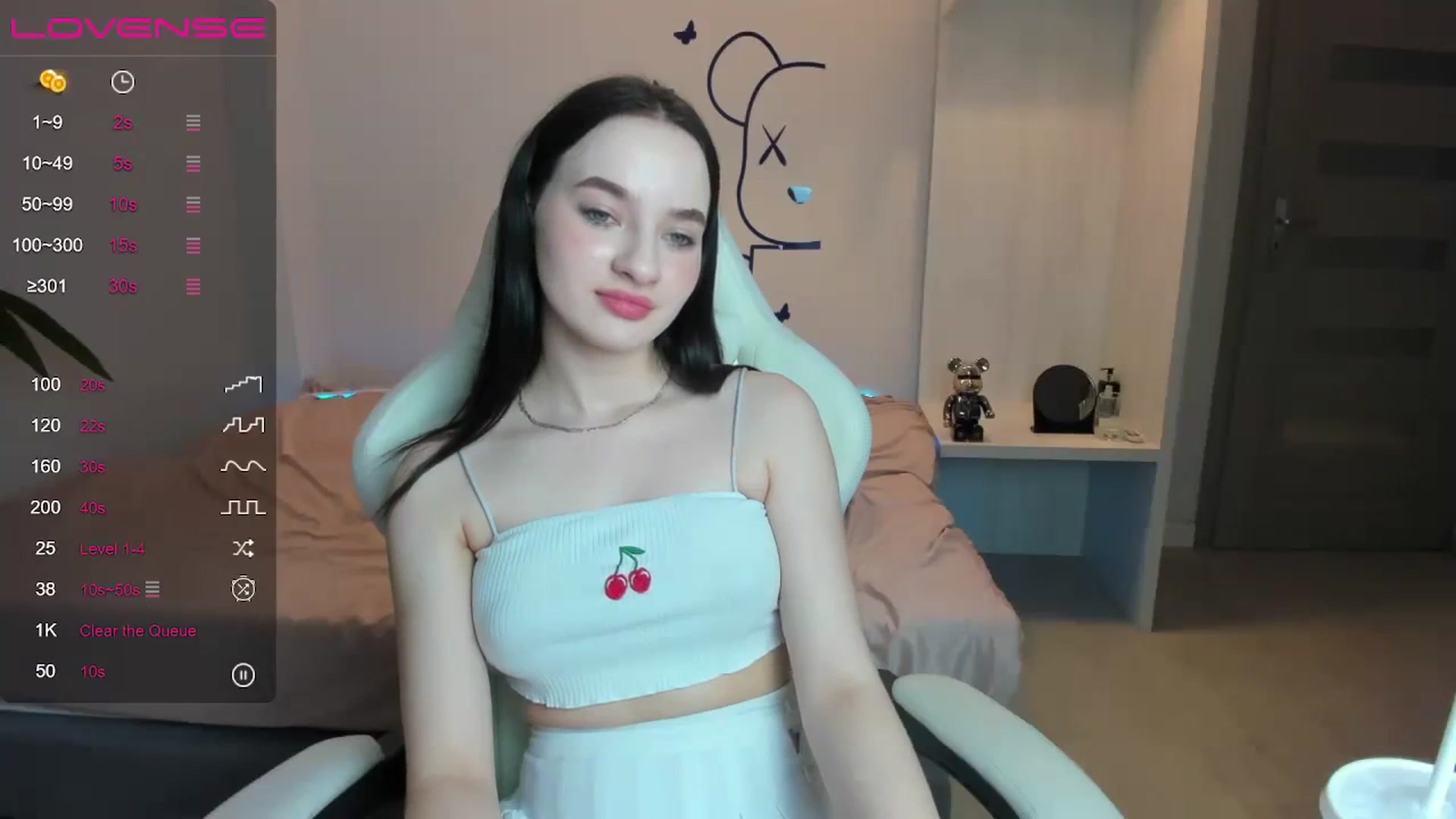 Gallery image thumbnail from Papaya's myfreecams stream on, 09/28/2023, 18:16 image 3 of 20