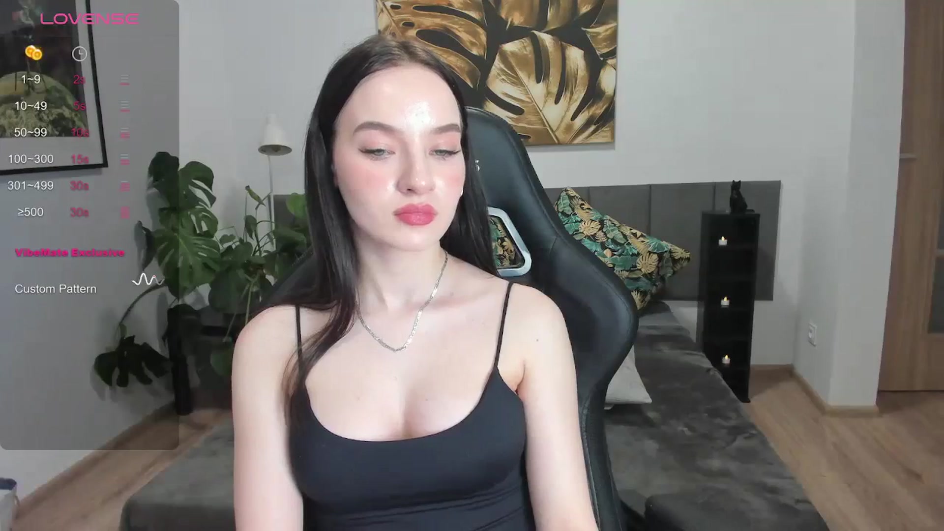 Gallery image thumbnail from Papaya's myfreecams stream on, 10/19/2023, 18:17 image 19 of 20
