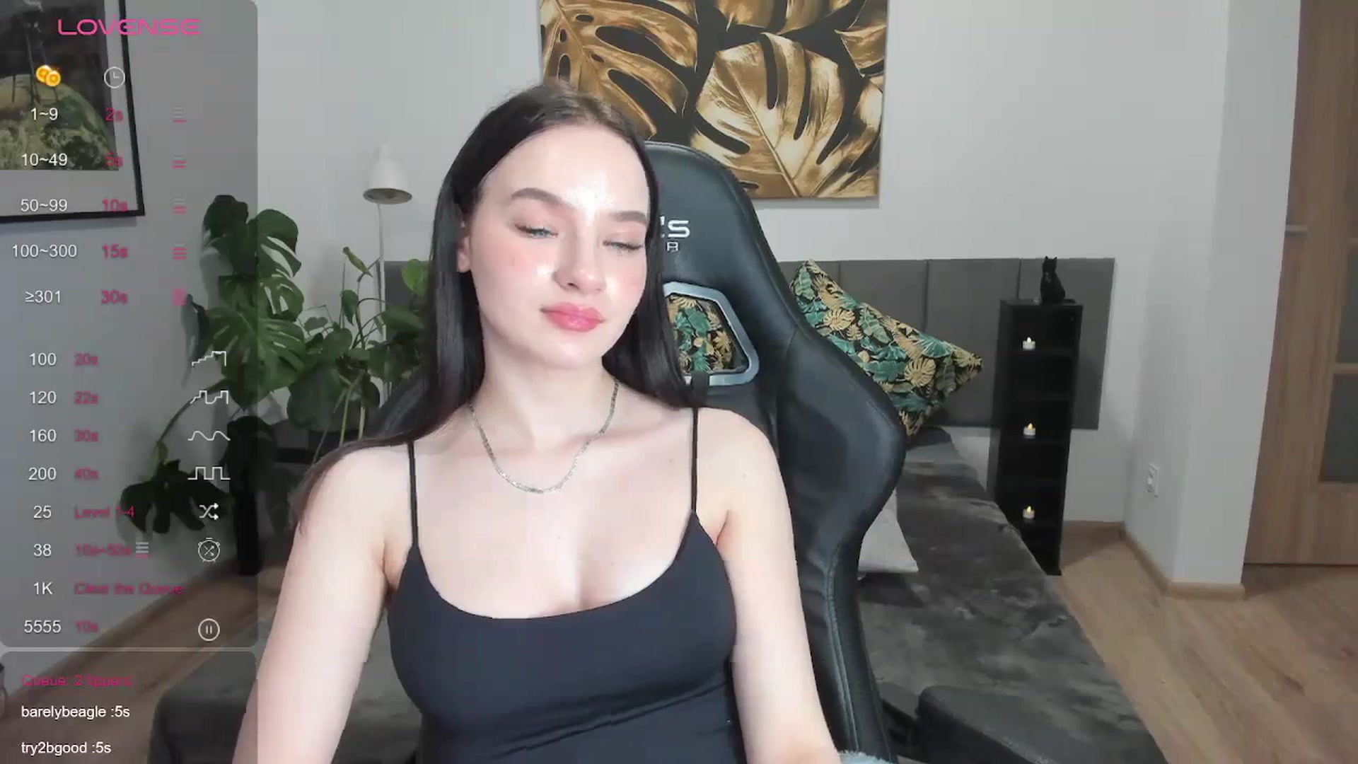 Gallery image thumbnail from Papaya's myfreecams stream on, 10/19/2023, 18:17 image 6 of 20