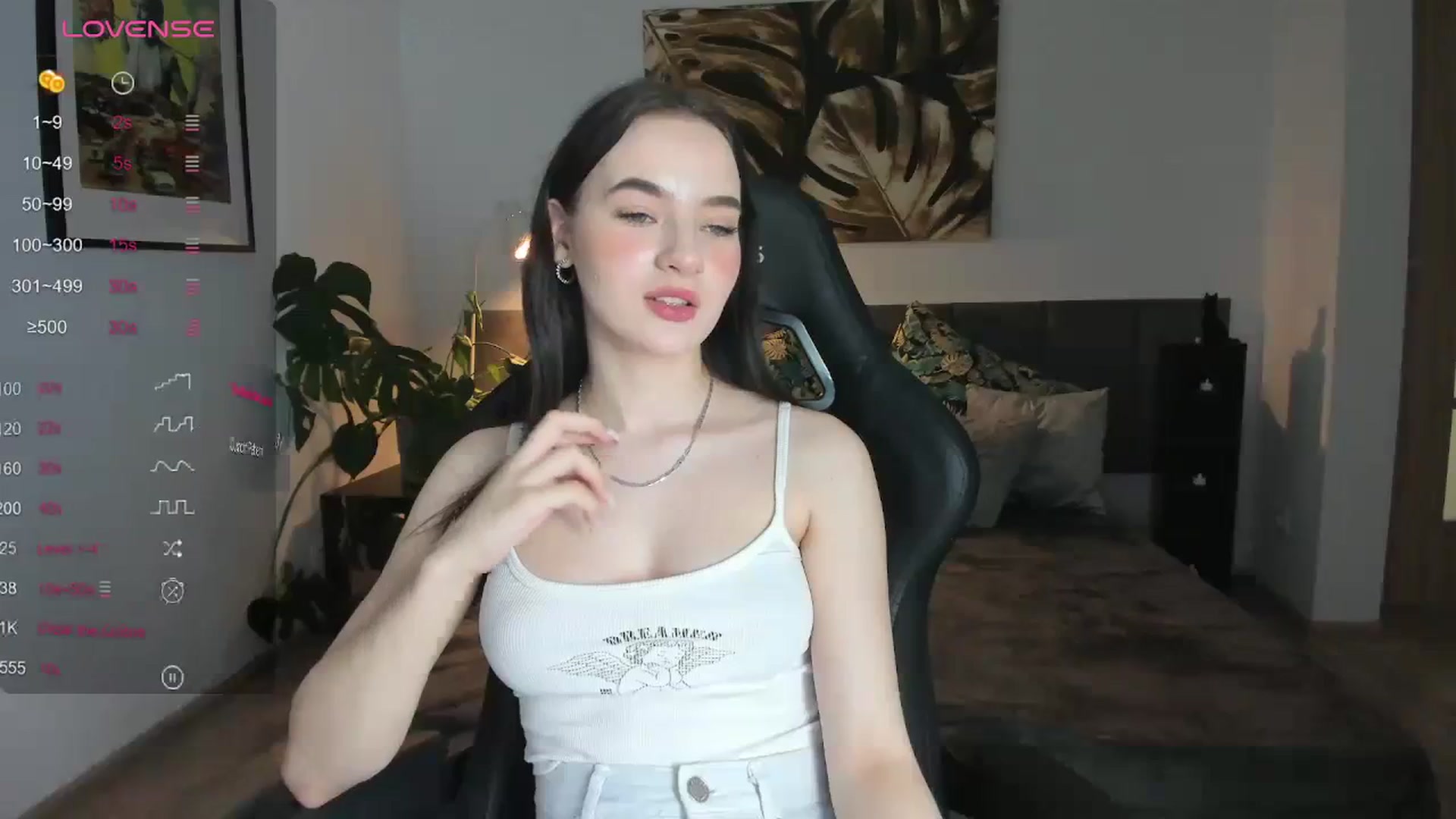 Gallery image thumbnail from Papaya's myfreecams stream on, 10/25/2023, 13:18 image 6 of 20