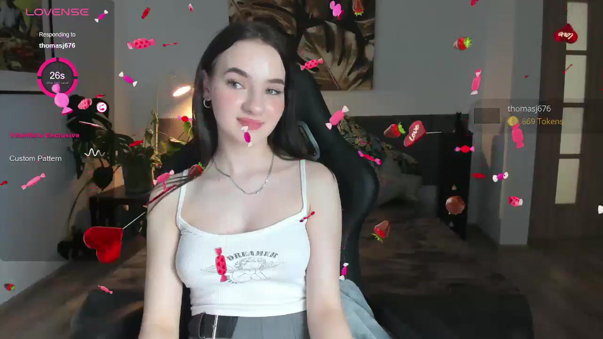 Gallery image thumbnail from Papaya's myfreecams stream on, 10/25/2023, 17:20 image 12 of 20
