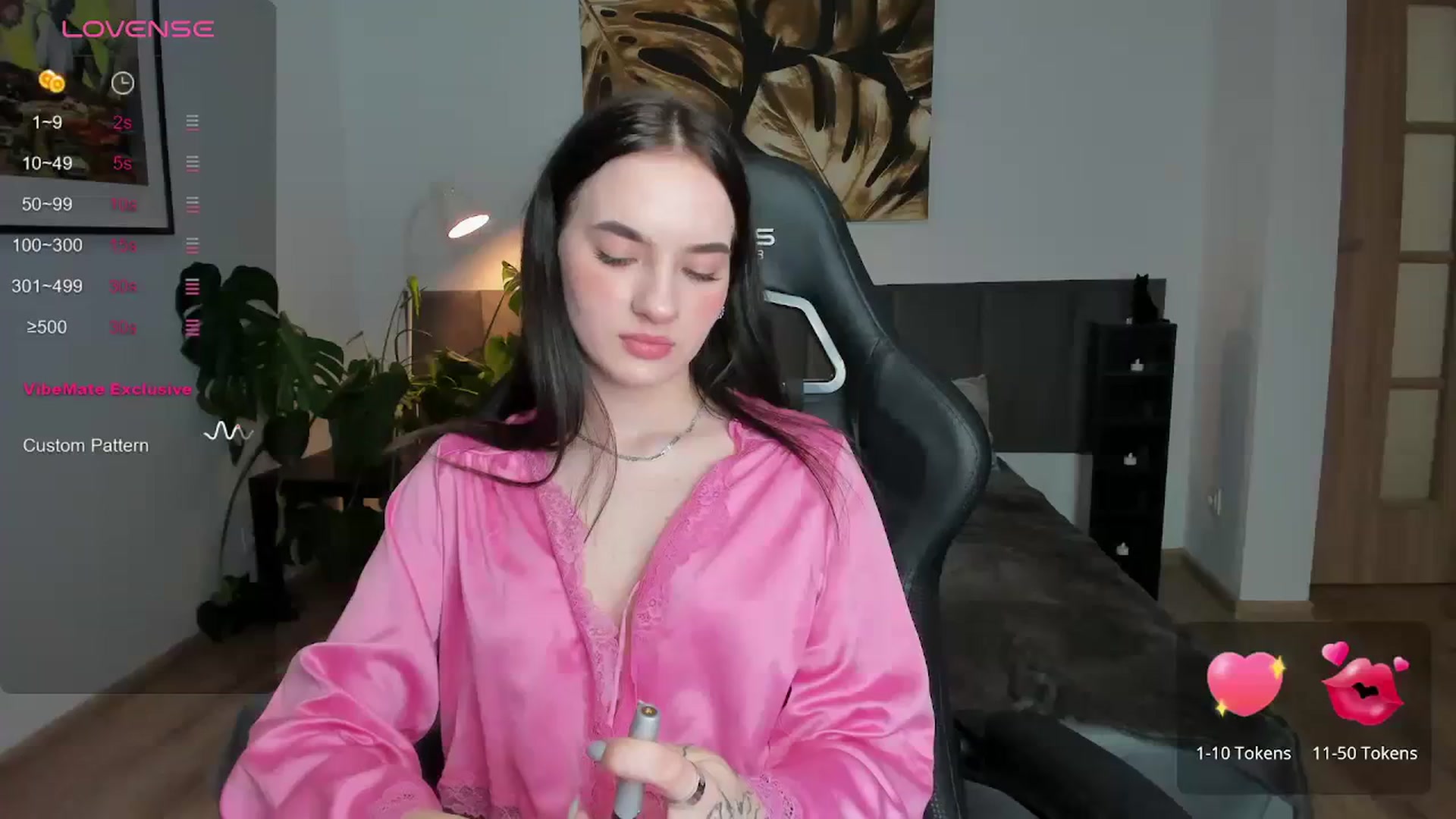Gallery image thumbnail from Papaya's myfreecams stream on, 11/03/2023, 16:20 image 1 of 20