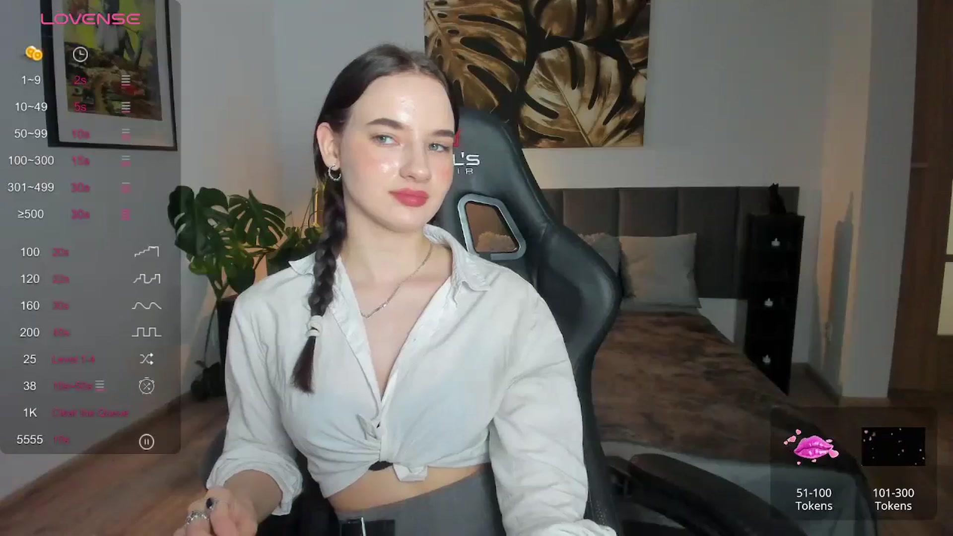 Gallery image thumbnail from Papaya's myfreecams stream on, 11/08/2023, 18:18 image 18 of 20