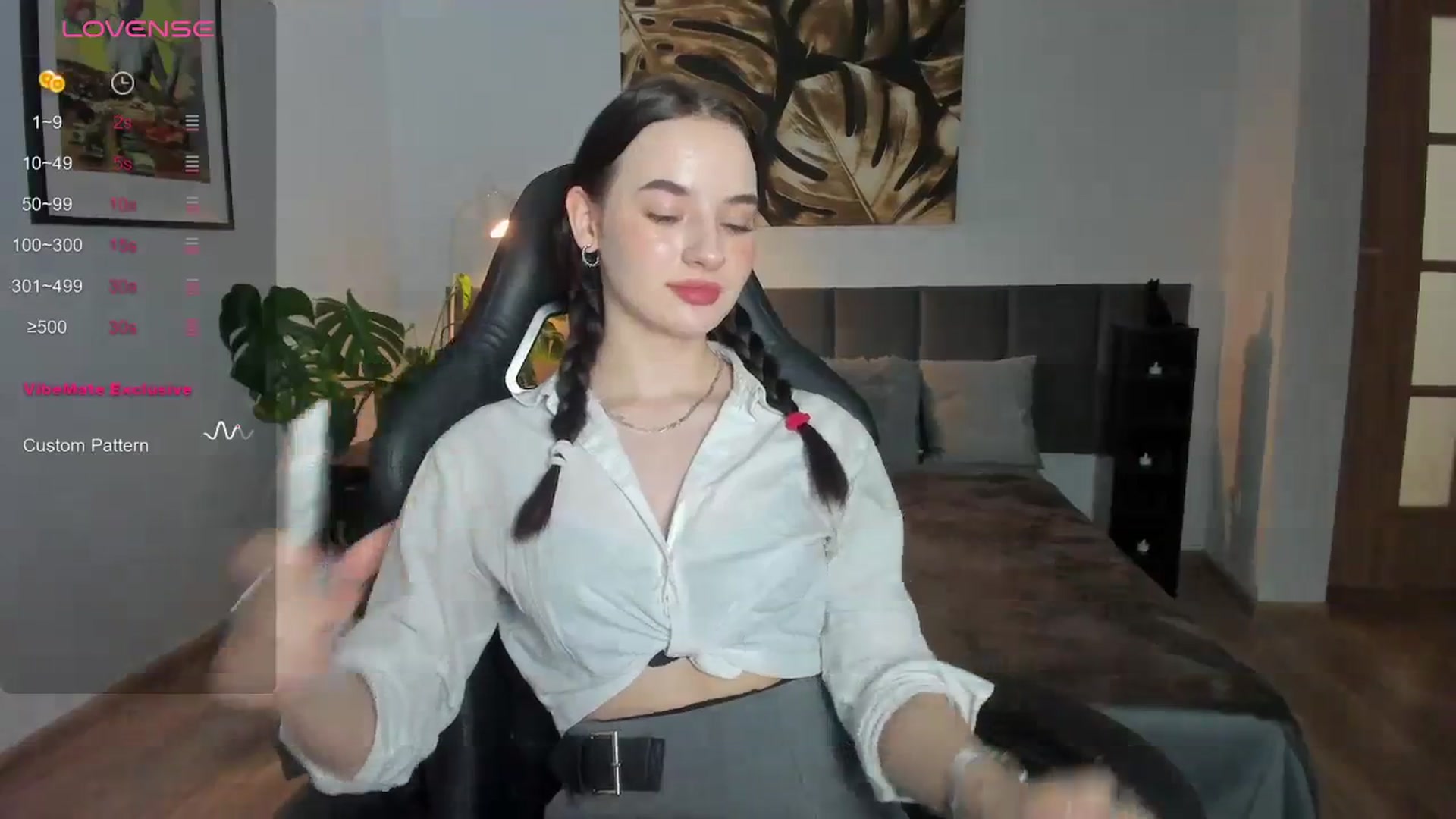 Gallery image thumbnail from Papaya's myfreecams stream on, 11/08/2023, 18:18 image 3 of 20