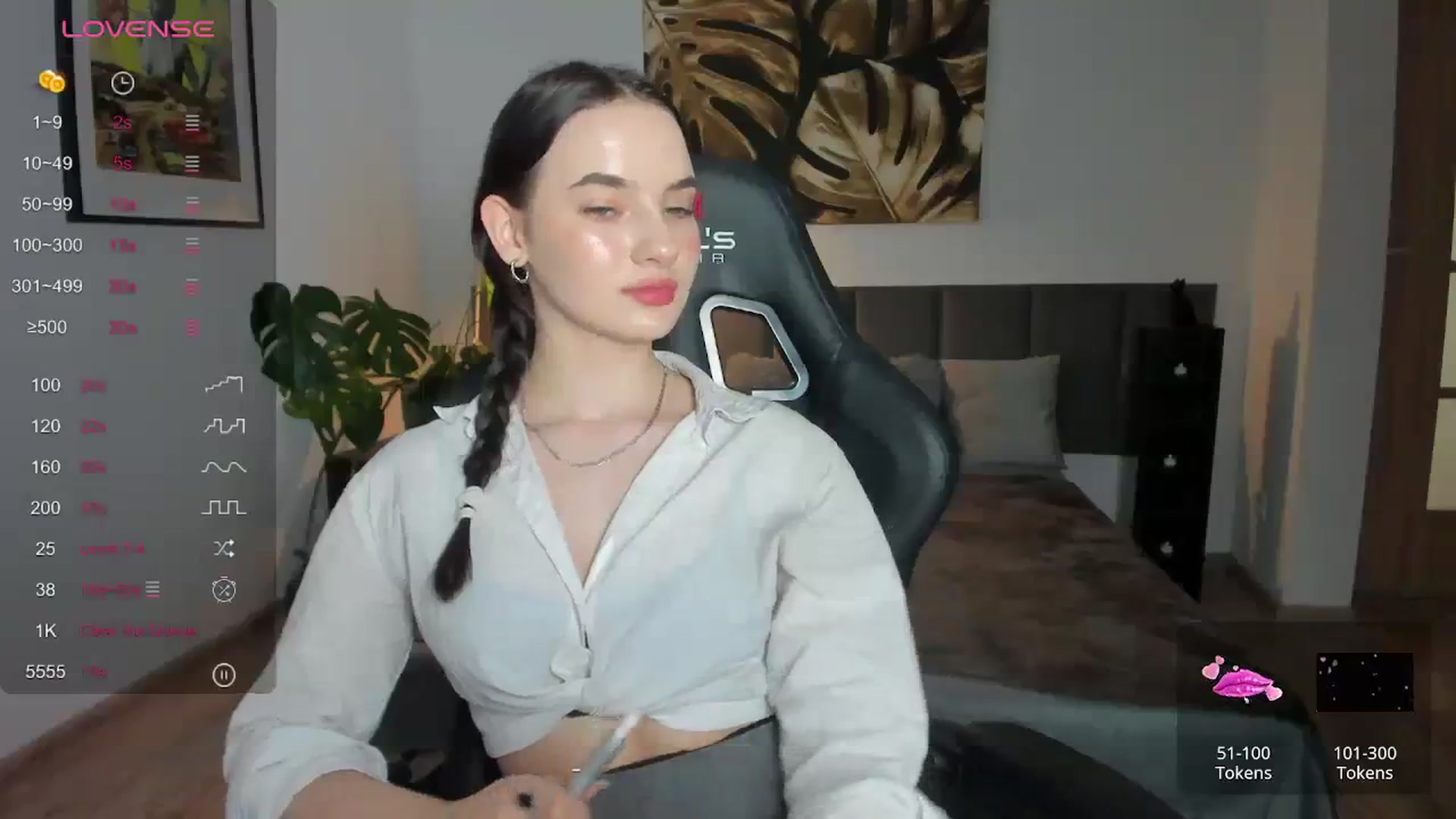 Gallery image thumbnail from Papaya's myfreecams stream on, 11/08/2023, 19:27 image 9 of 20