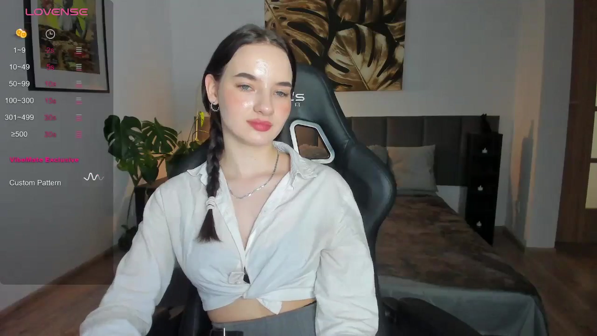 Gallery image thumbnail from Papaya's myfreecams stream on, 11/08/2023, 19:27 image 2 of 20