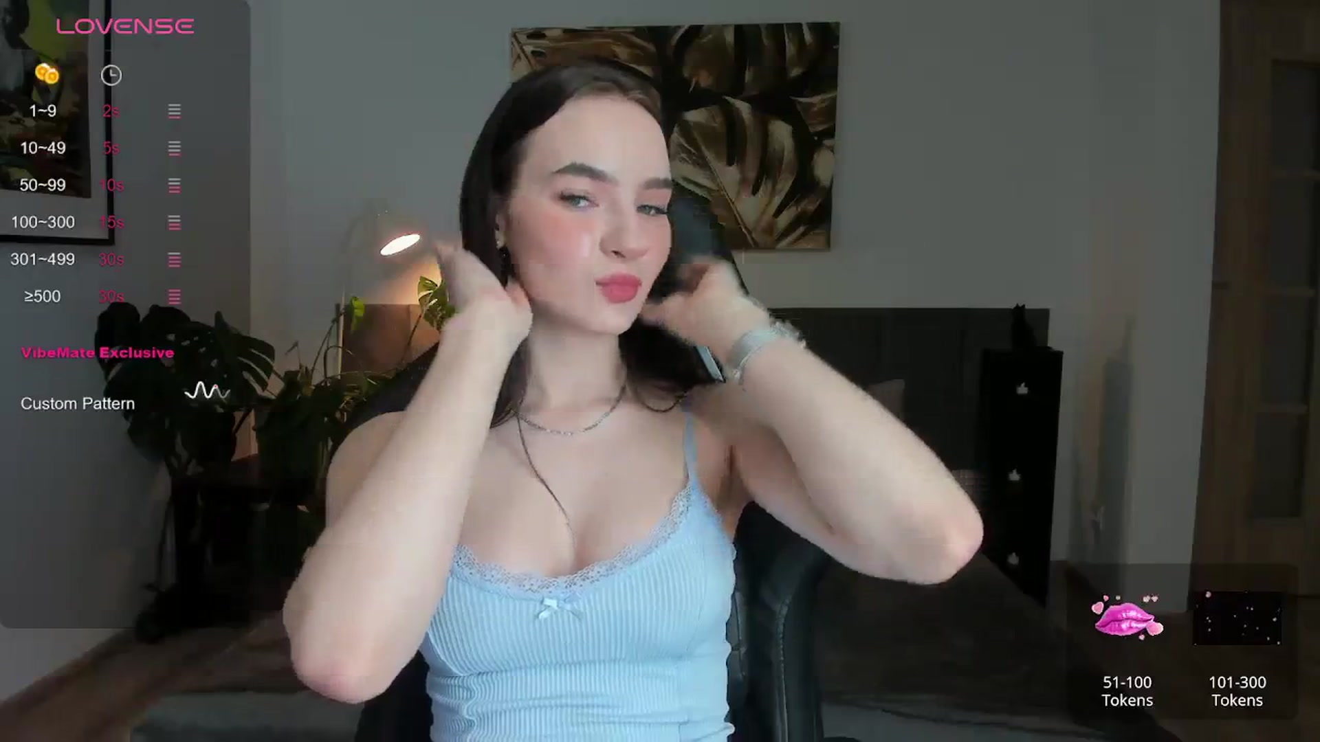 Gallery image thumbnail from Papaya's myfreecams stream on, 11/17/2023, 13:51 image 6 of 20
