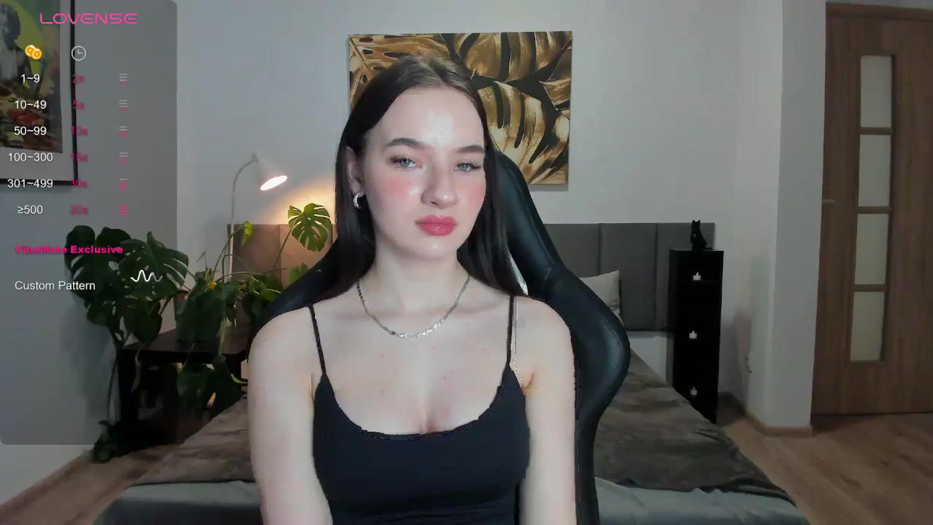 Gallery image thumbnail from Papaya's myfreecams stream on, 11/19/2023, 14:22 image 14 of 20