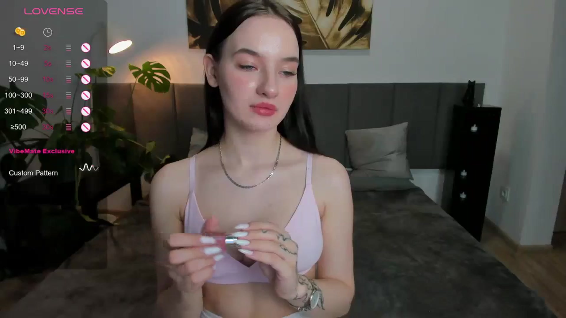 Gallery image thumbnail from Papaya's myfreecams stream on, 12/01/2023, 16:56 image 18 of 20