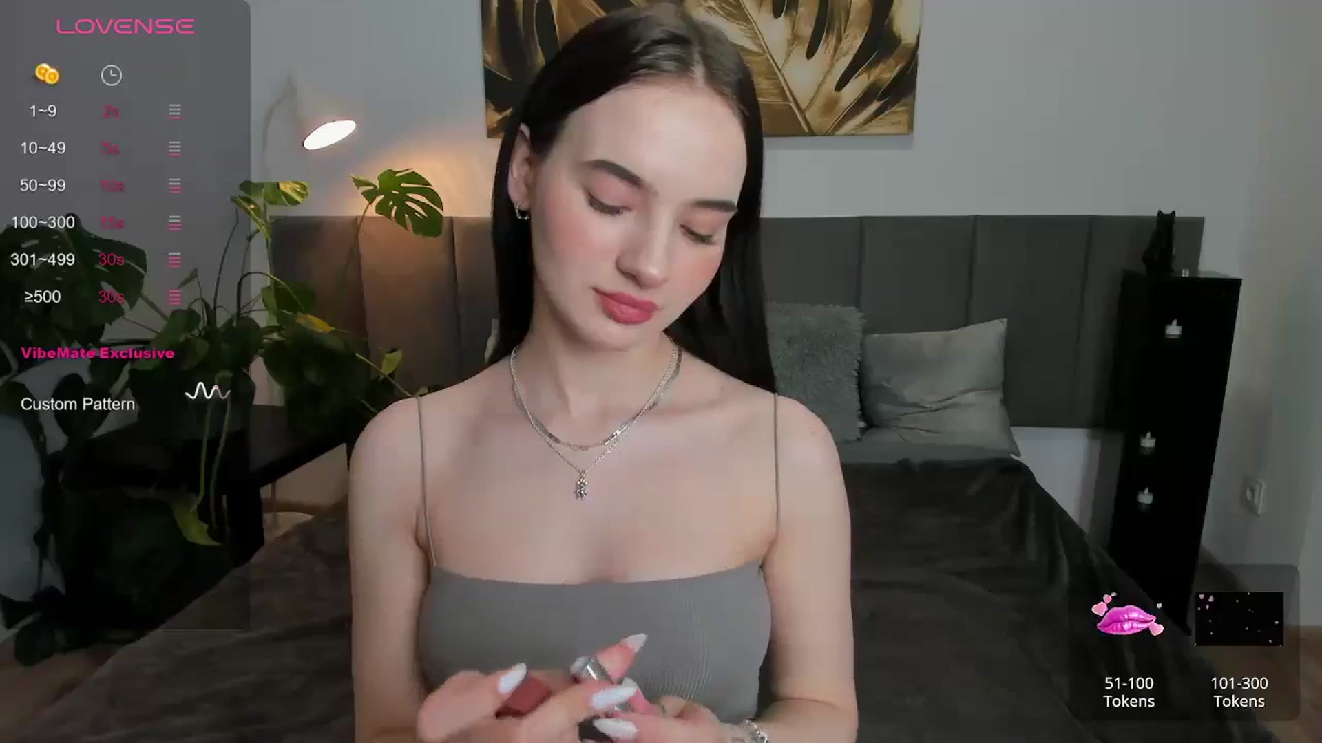Gallery image thumbnail from Papaya's myfreecams stream on, 12/06/2023, 15:34 image 2 of 20