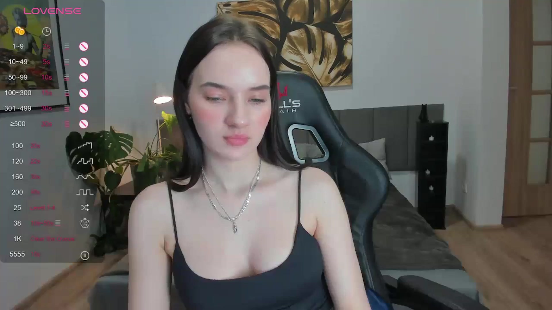 Gallery image thumbnail from Papaya's myfreecams stream on, 12/14/2023, 16:32 image 12 of 20